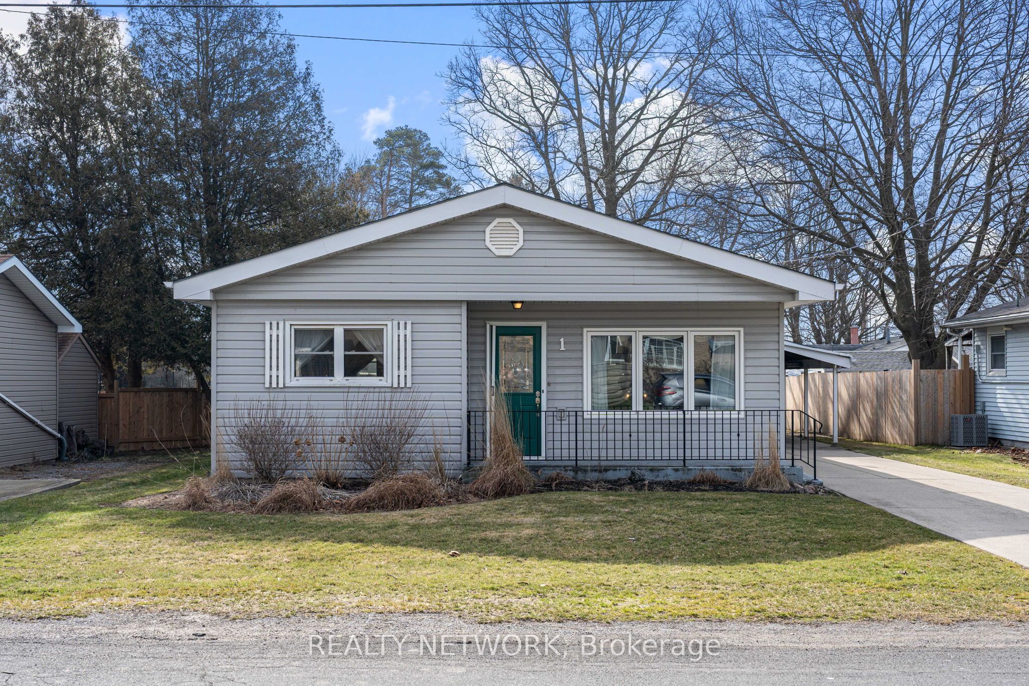 Additional image 2 of 1 Clifford Street, Norfolk, ON, N0A 1N0