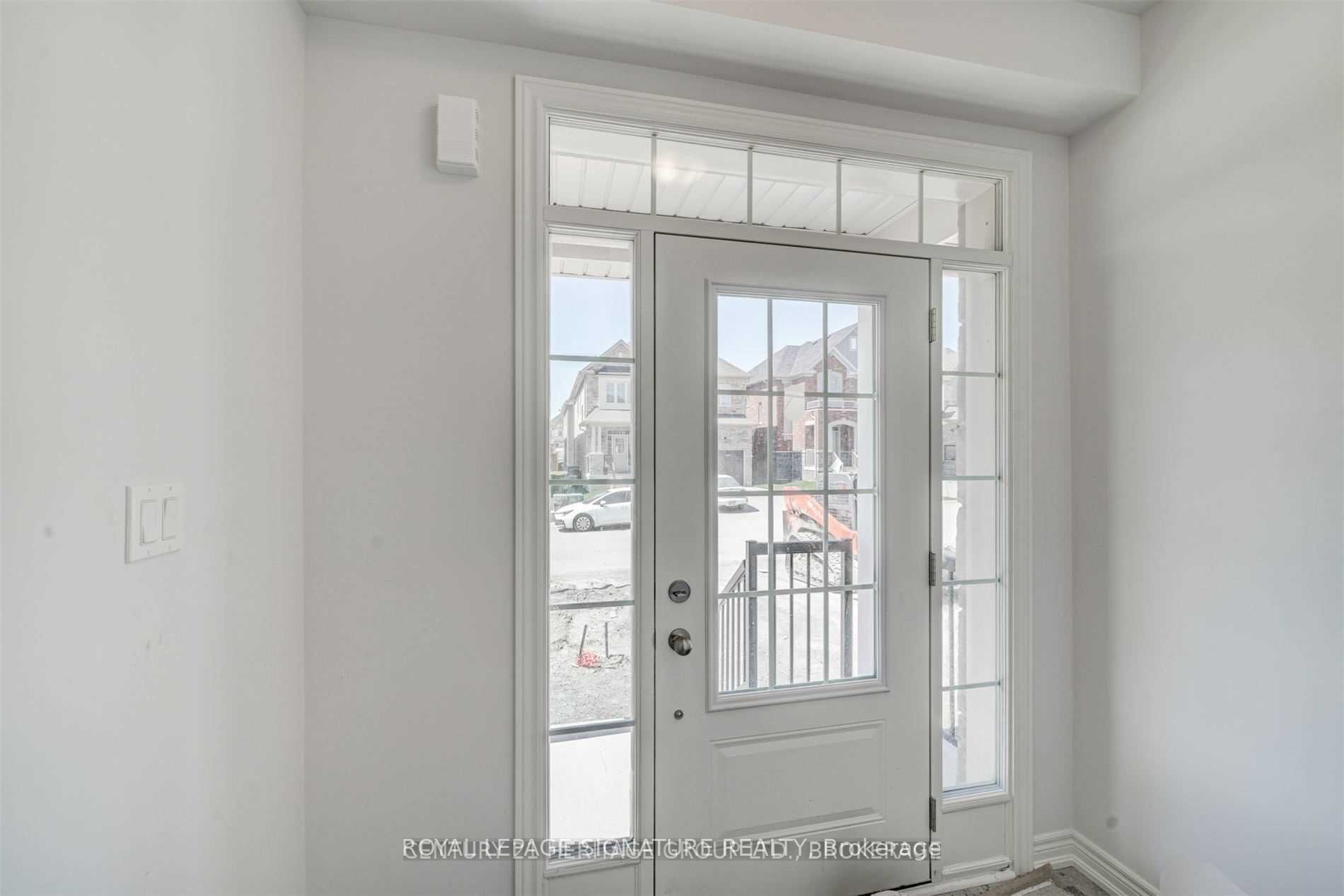 Additional image 4 of 5 Frederick Taylor Way, East Gwillimbury, ON, L0G 1M0