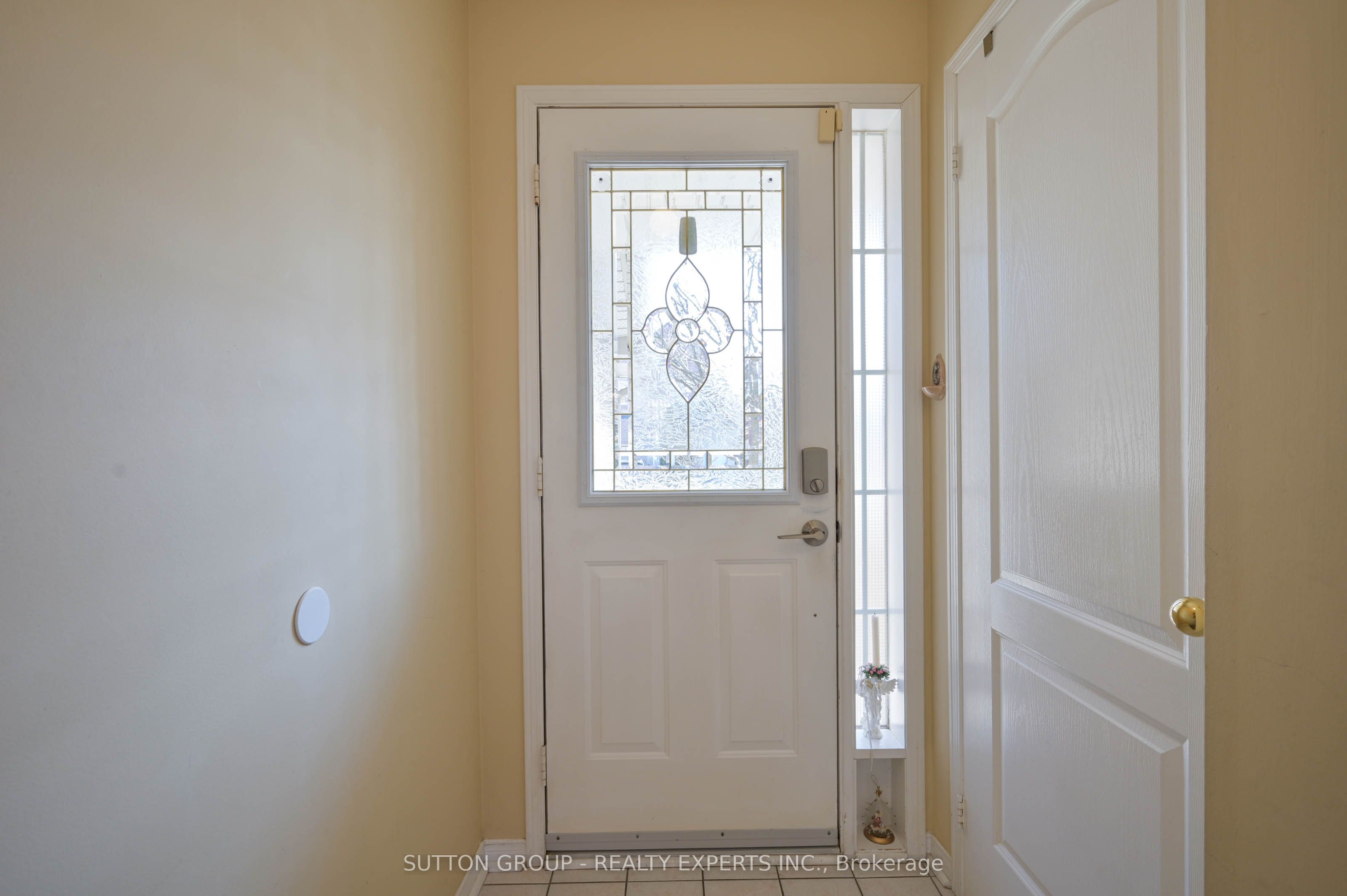 Additional image 4 of 3077 Caulfield Crescent, Mississauga, ON, L5M 6J7