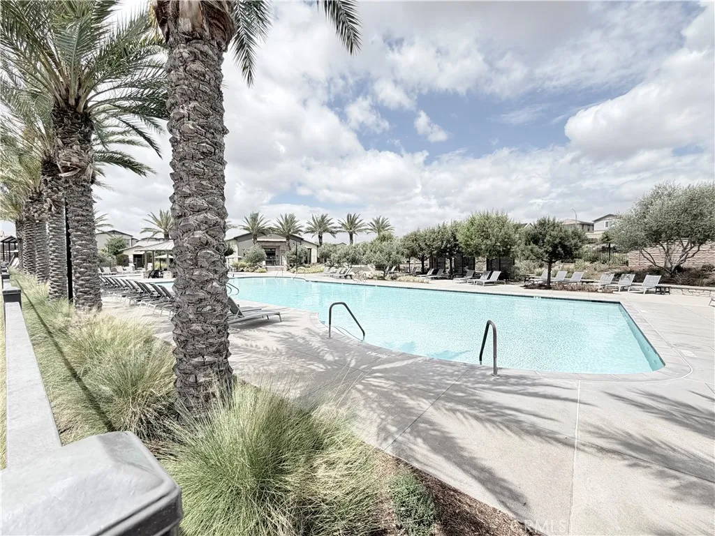 39389 Corvina Ln, Temecula, CA 92591