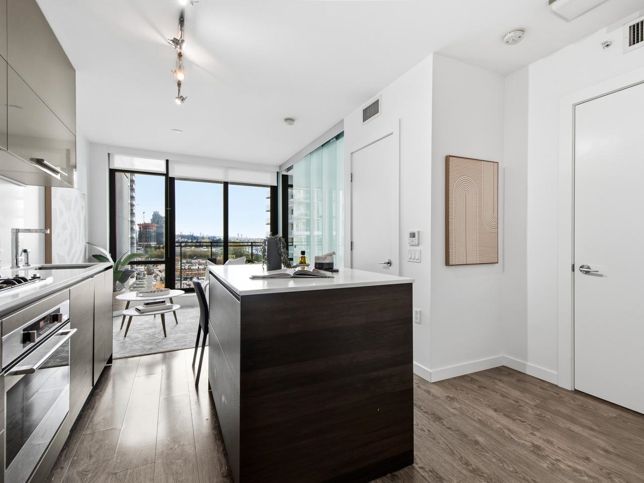 Additional image 5 of 1002-2378 Alpha Avenue, Burnaby, BC, V5C 0K2