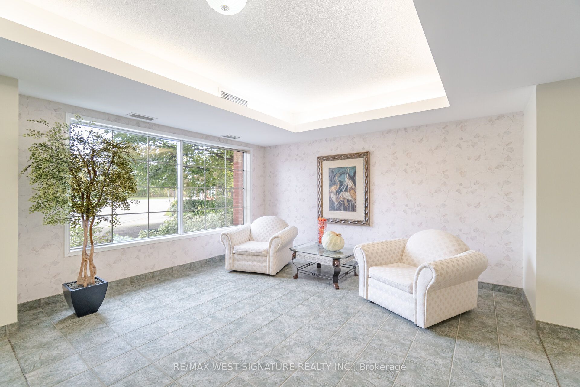 Additional image 4 of 102-75 Treelawn Boulevard, Vaughan, ON, L0J 1C0