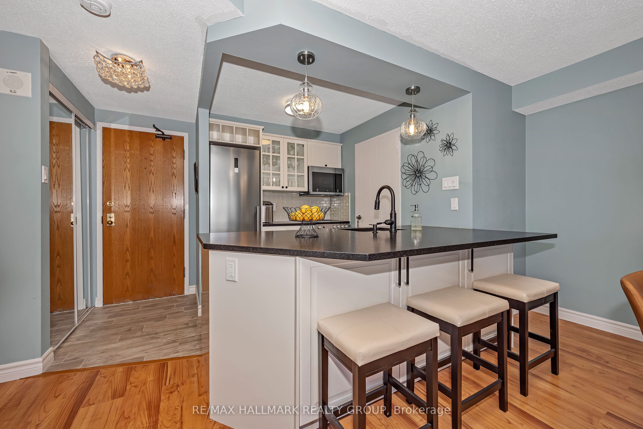 Additional image 6 of 704-80 Sandcastle Drive, Ottawa, ON, K2H 9E7