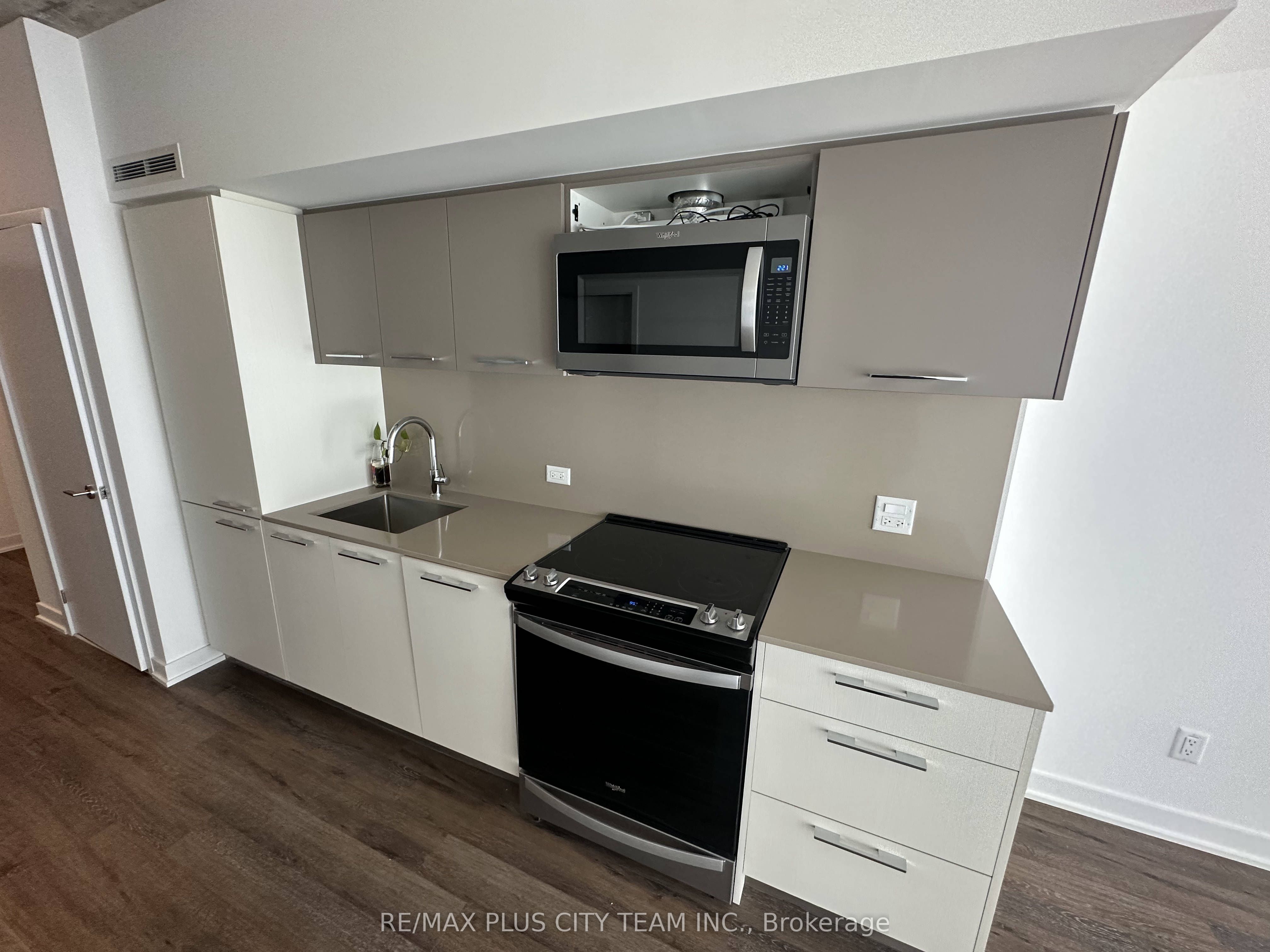 Additional image 6 of 811-45 Baseball Place, Toronto, ON, M4M 0H1