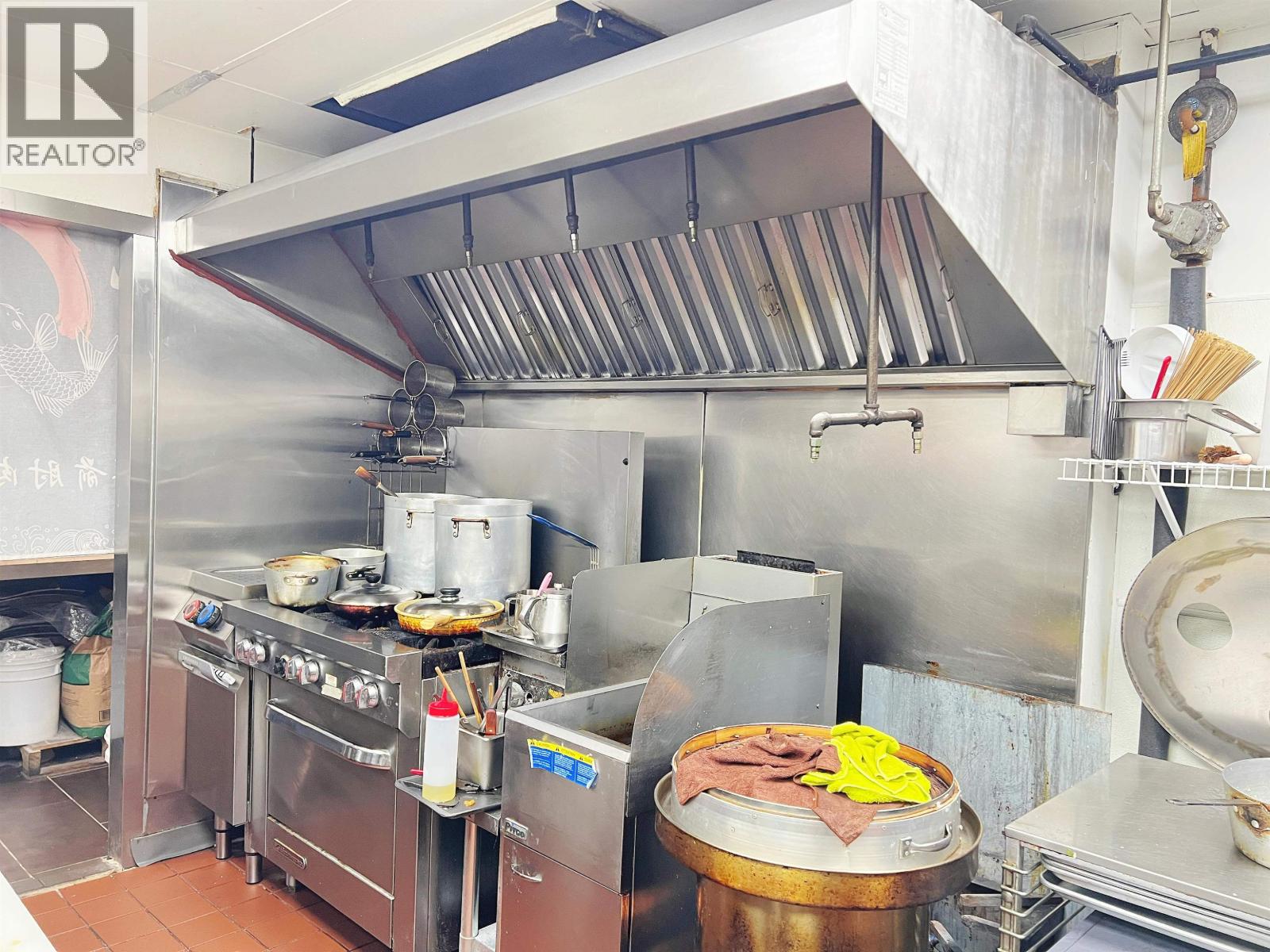 Additional image 5 of 3524 Kingsway , Vancouver, BC, V5R5X4