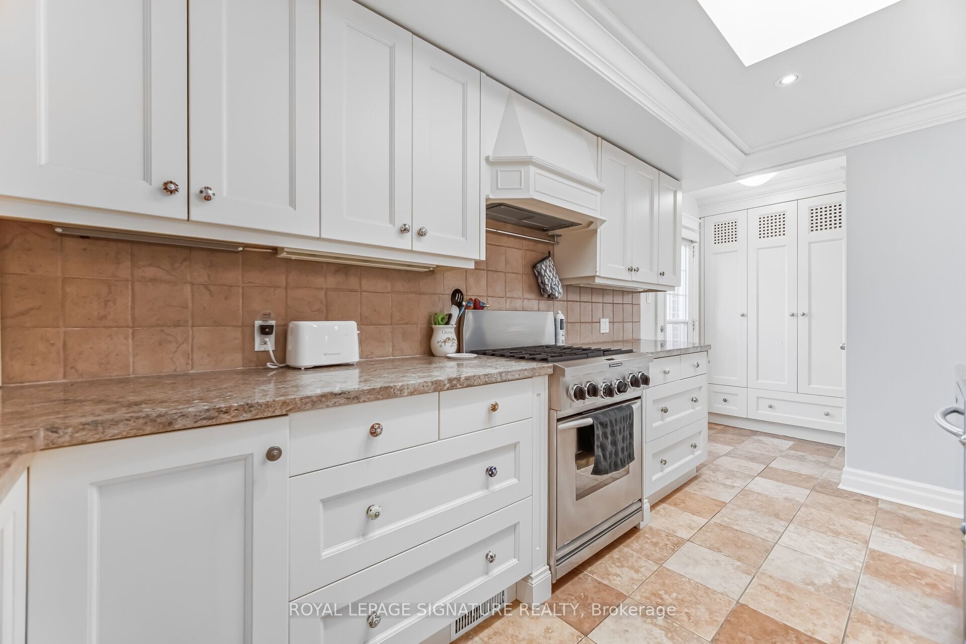 Additional image 6 of 34 Lorraine Crescent, Brampton, ON, L6S 2R7