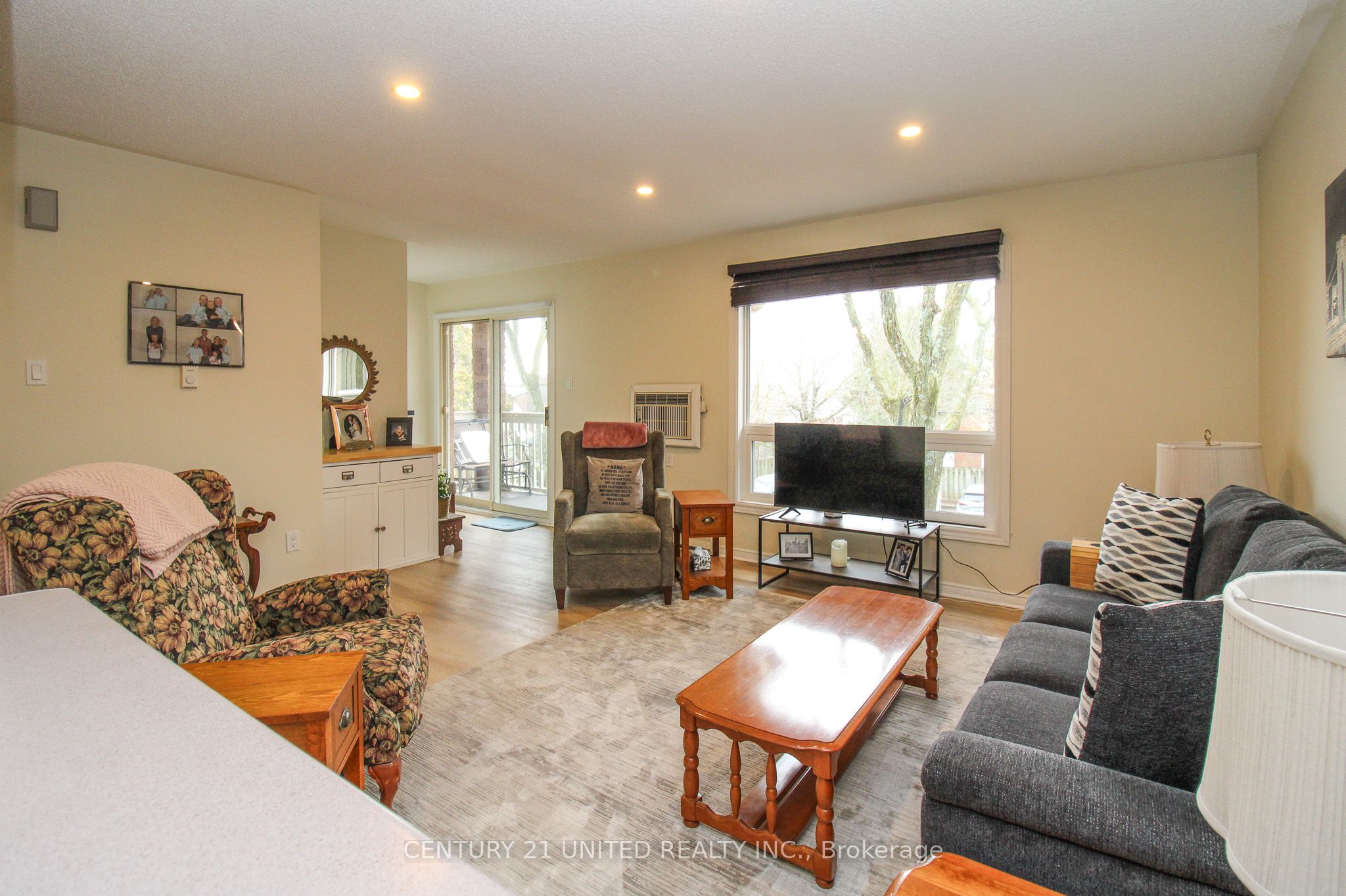 Additional image 6 of 204-1110 Clonsilla Avenue, Peterborough, ON, K9J 5Y5