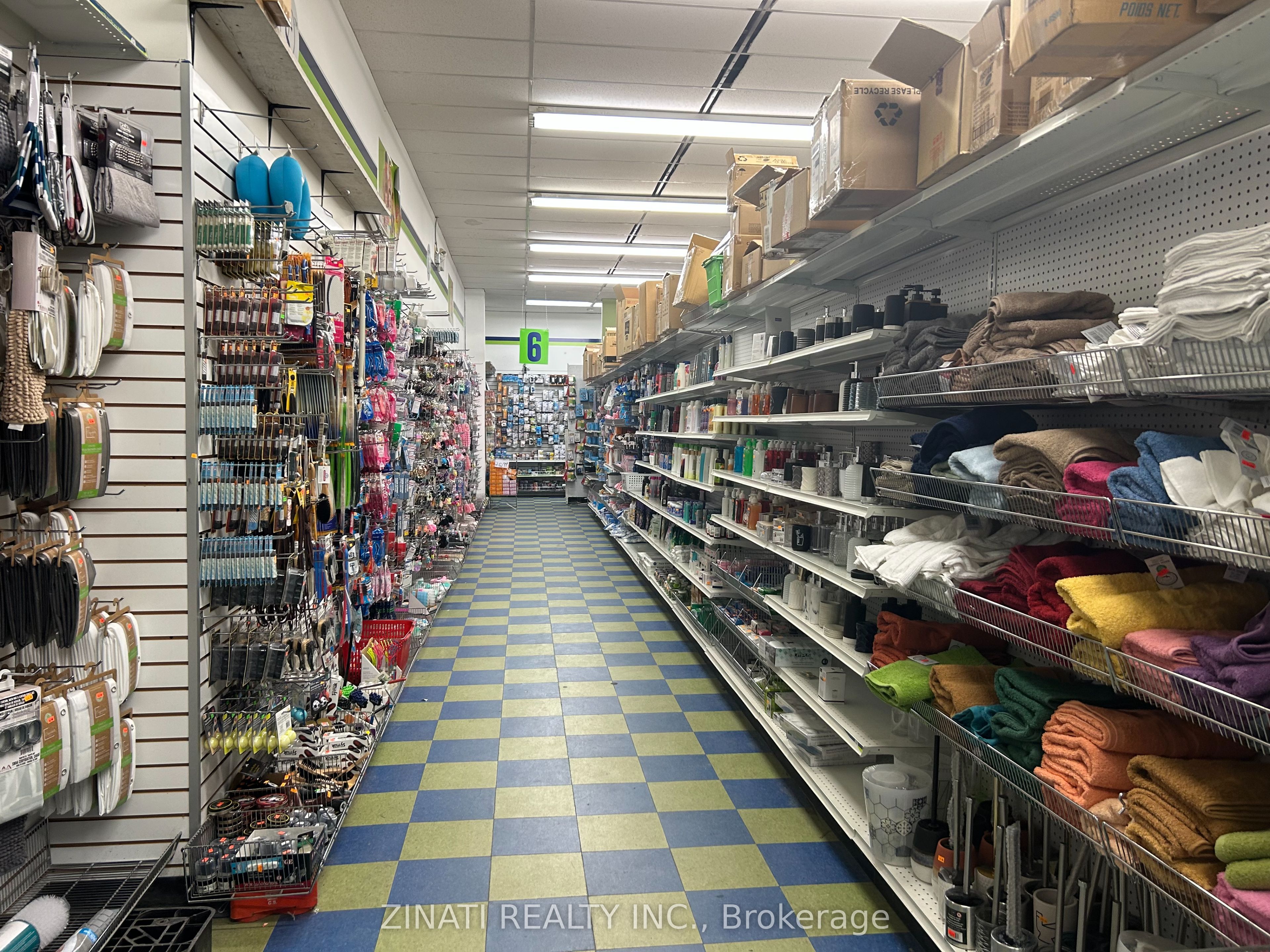Additional image 2 of Ground Floor-299 Bank Street, Ottawa, ON, K2P 1X7