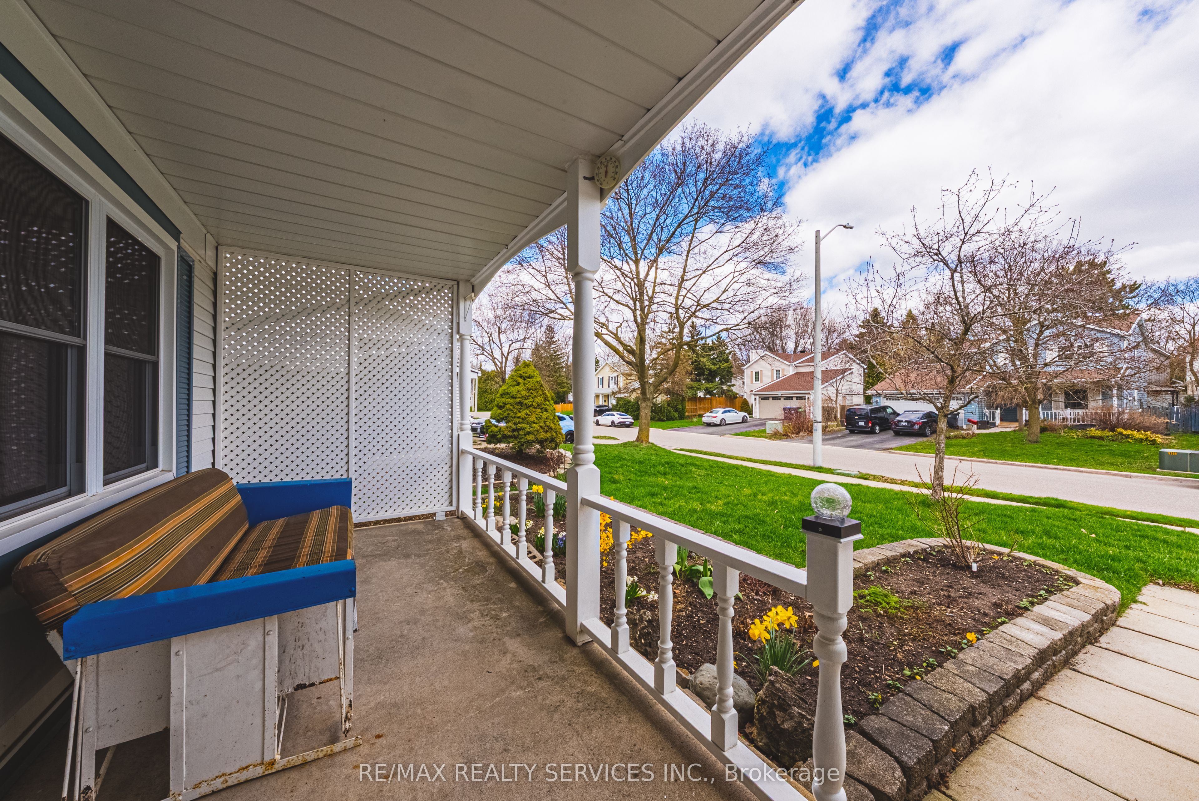 Additional image 3 of 4 Mount Forest Drive, Brampton, ON, L6Z 1B7