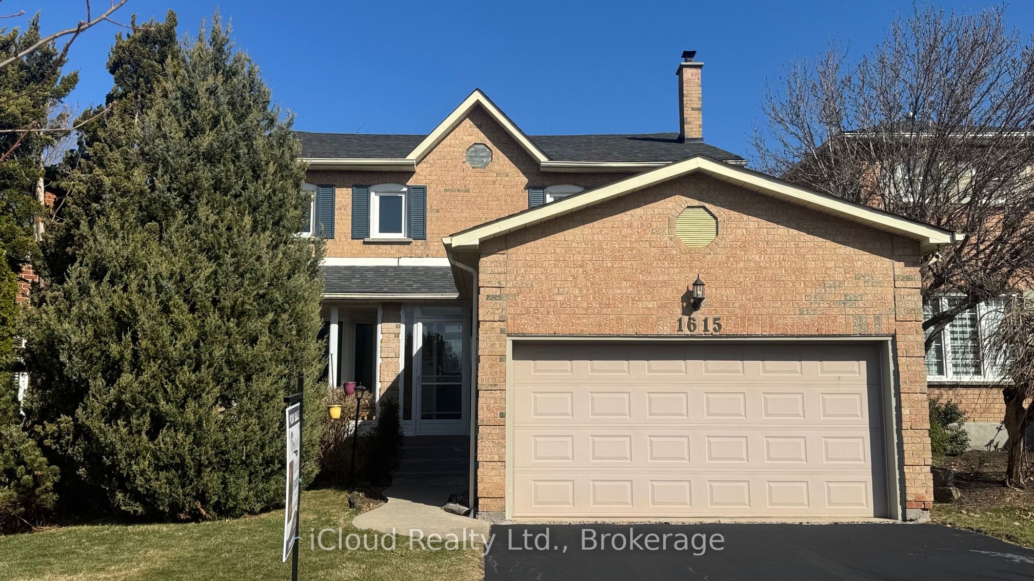 1615 Sir Monty's Drive, Mississauga, ON, L5N 4R1