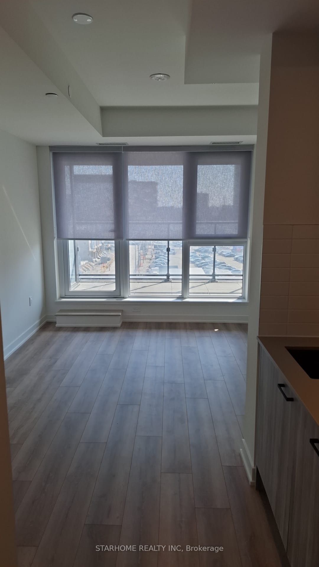 Additional image 5 of 508-5 Quarrington Lane, Toronto, ON, M3C 0S5