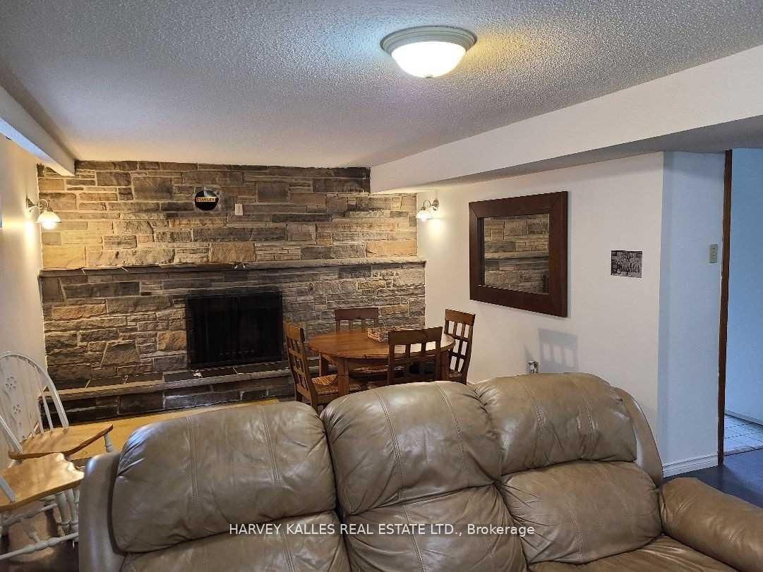 Additional image 3 of Lower-2379 Hensall Street, Mississauga, ON, L5A 2T1