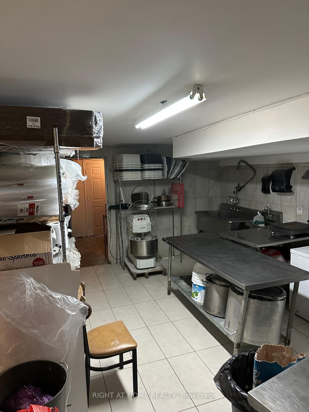 Additional image 5 of 879 Wilson Avenue, Toronto, ON, M3K 1E6