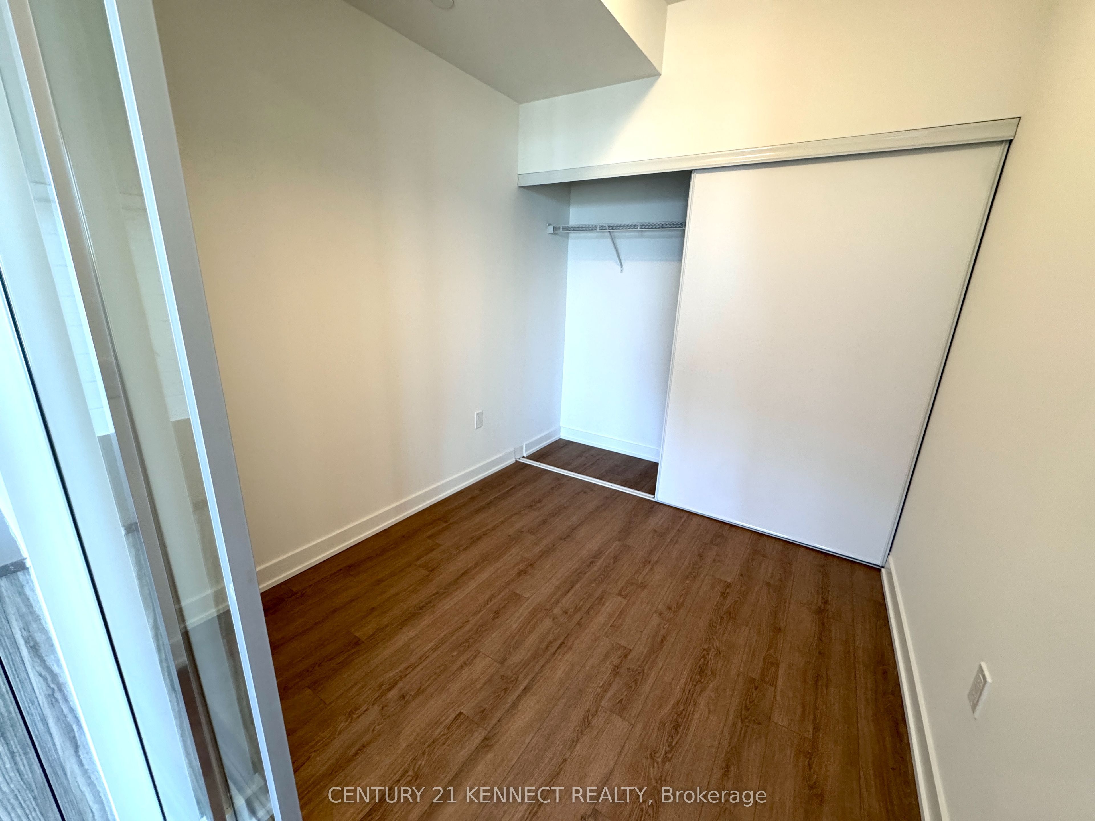 Additional image 5 of 3401-1 Quarrington Lane, Toronto, ON, M3C 0S4