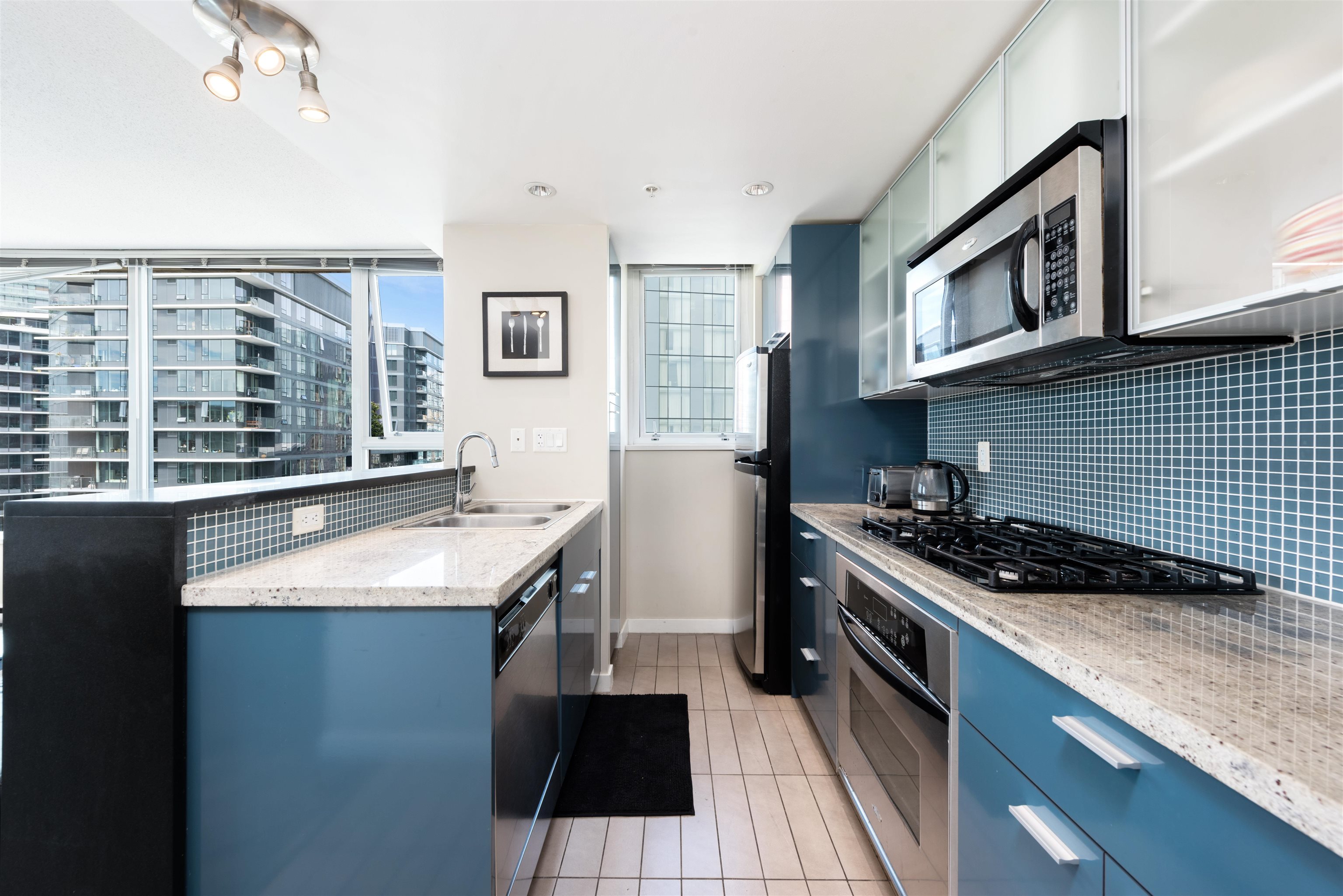Additional image 6 of 1606-33 Smithe Street, Vancouver, BC, V6B 0B5