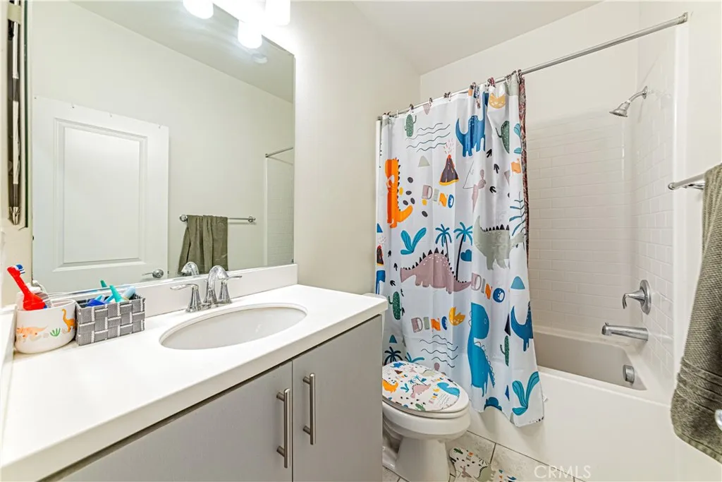 Additional image 72 of 809 N Dalton Ave Unit 104, Azusa, CA 91702