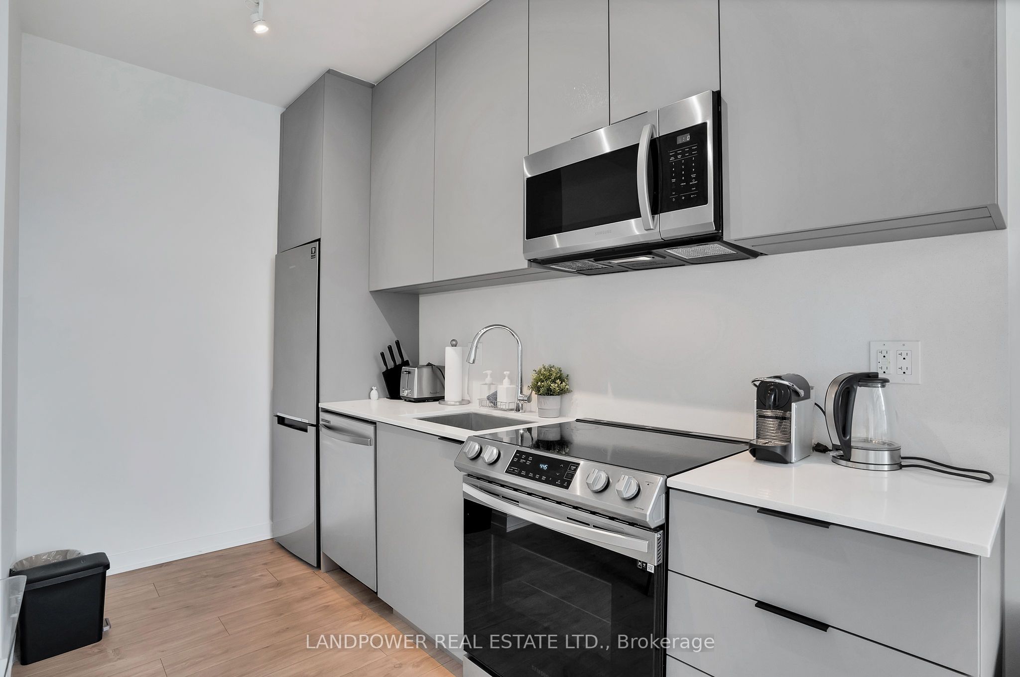 Additional image 4 of 416-50 Power Street, Toronto, ON, M5A 0V3