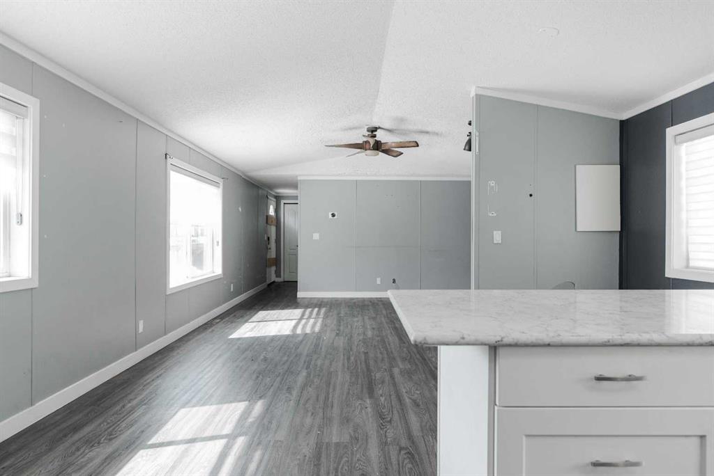 Additional image 6 of 216 Harpe Way, Fort Mcmurray, AB, T9K2K8