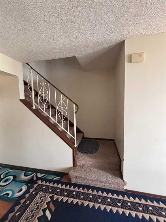Additional image 5 of 5-1234 9 Avenue N, Lethbridge, AB, T1H 1G7