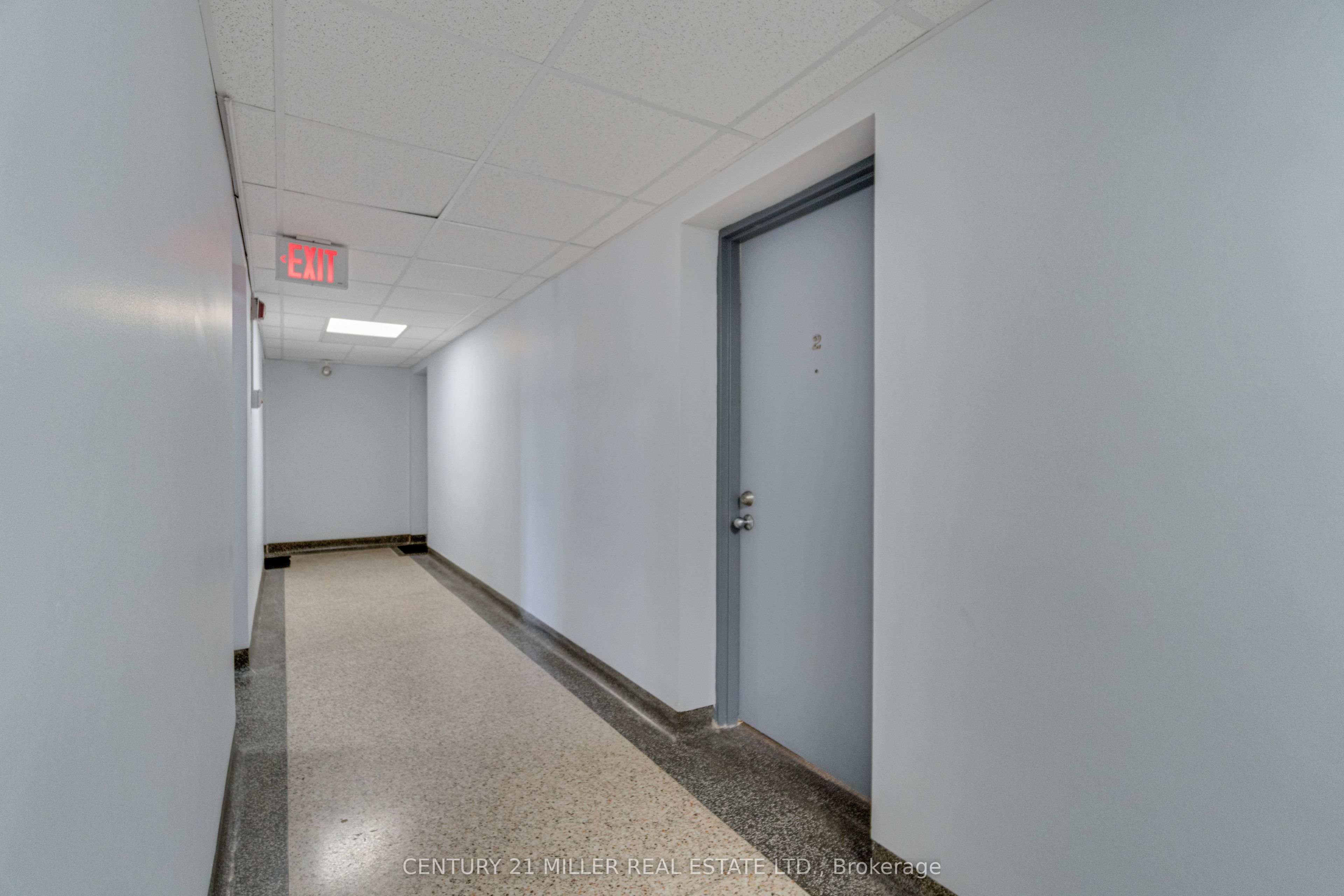 Additional image 4 of 2-6 Saranac Boulevard, Toronto, ON, M6A 2G3