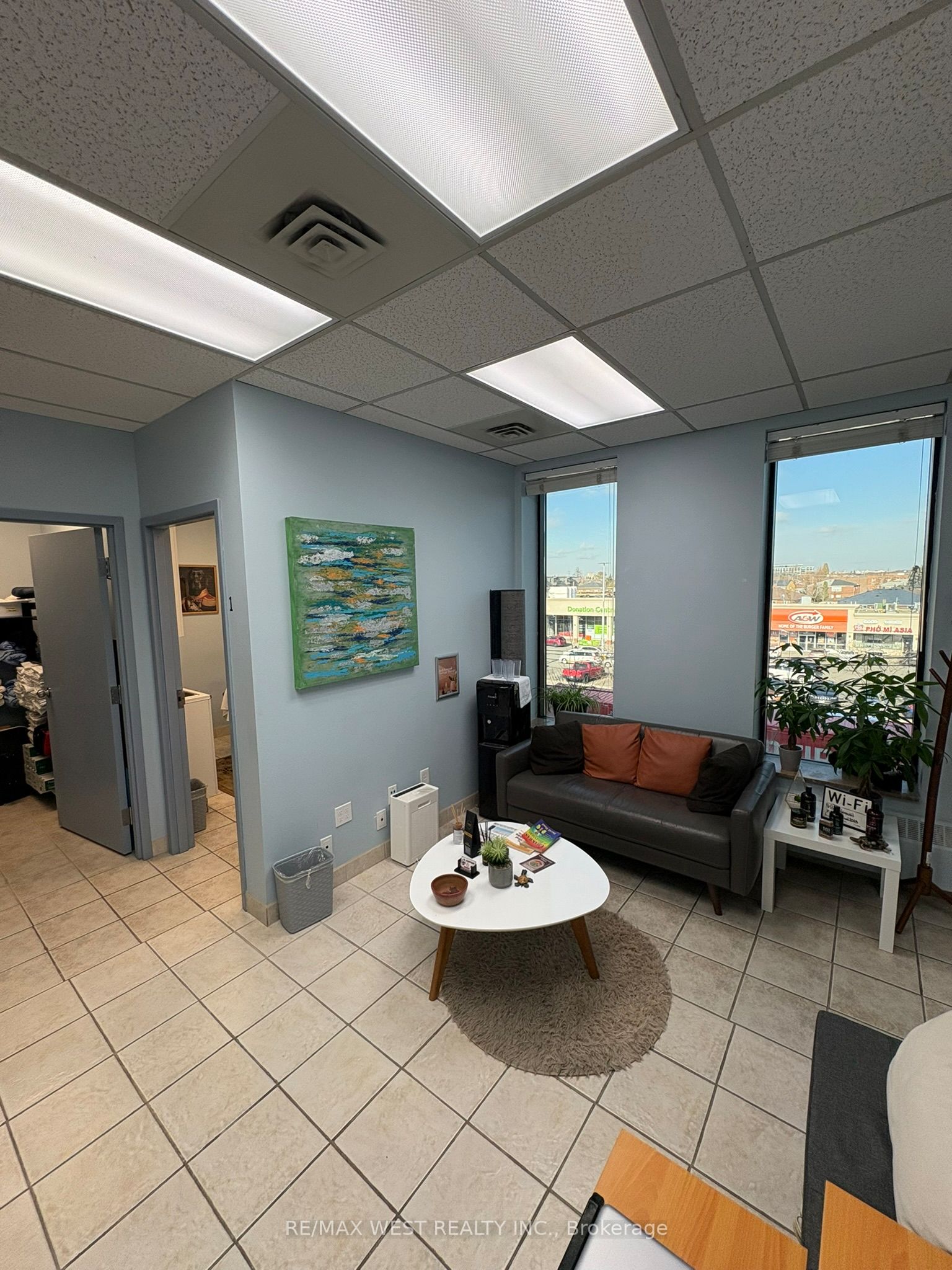 Additional image 2 of 305-1017 Wilson Avenue, Toronto, ON, M3K 1Z1