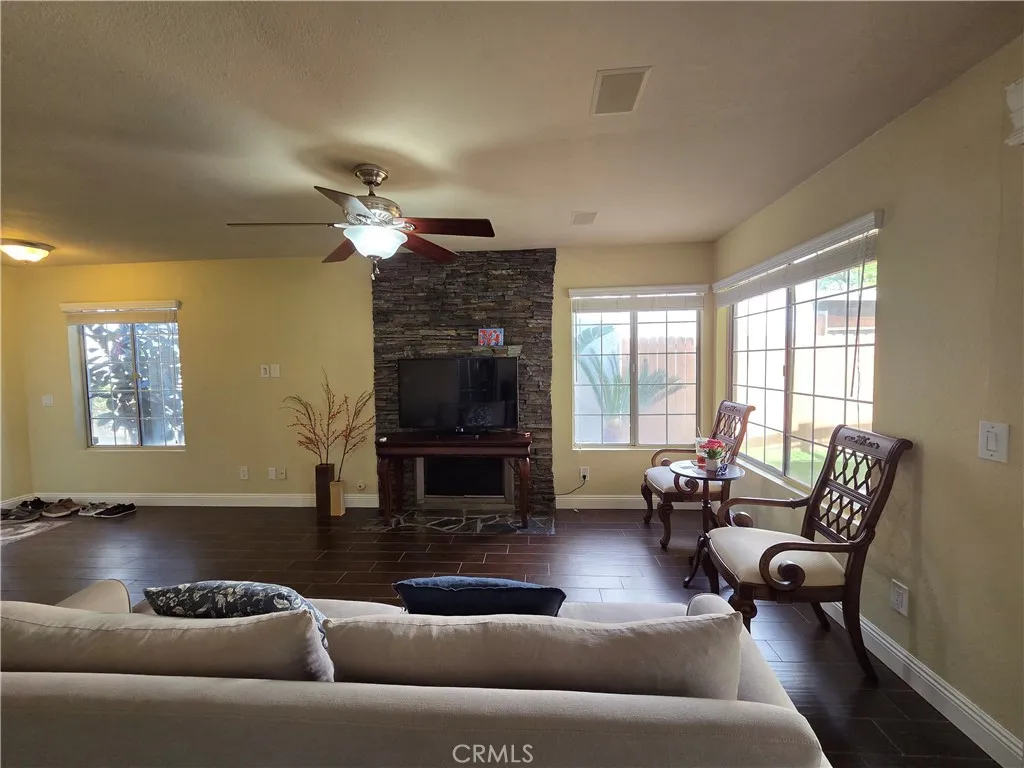 11109 Charleston St, Rancho Cucamonga, CA 91701 photo 4