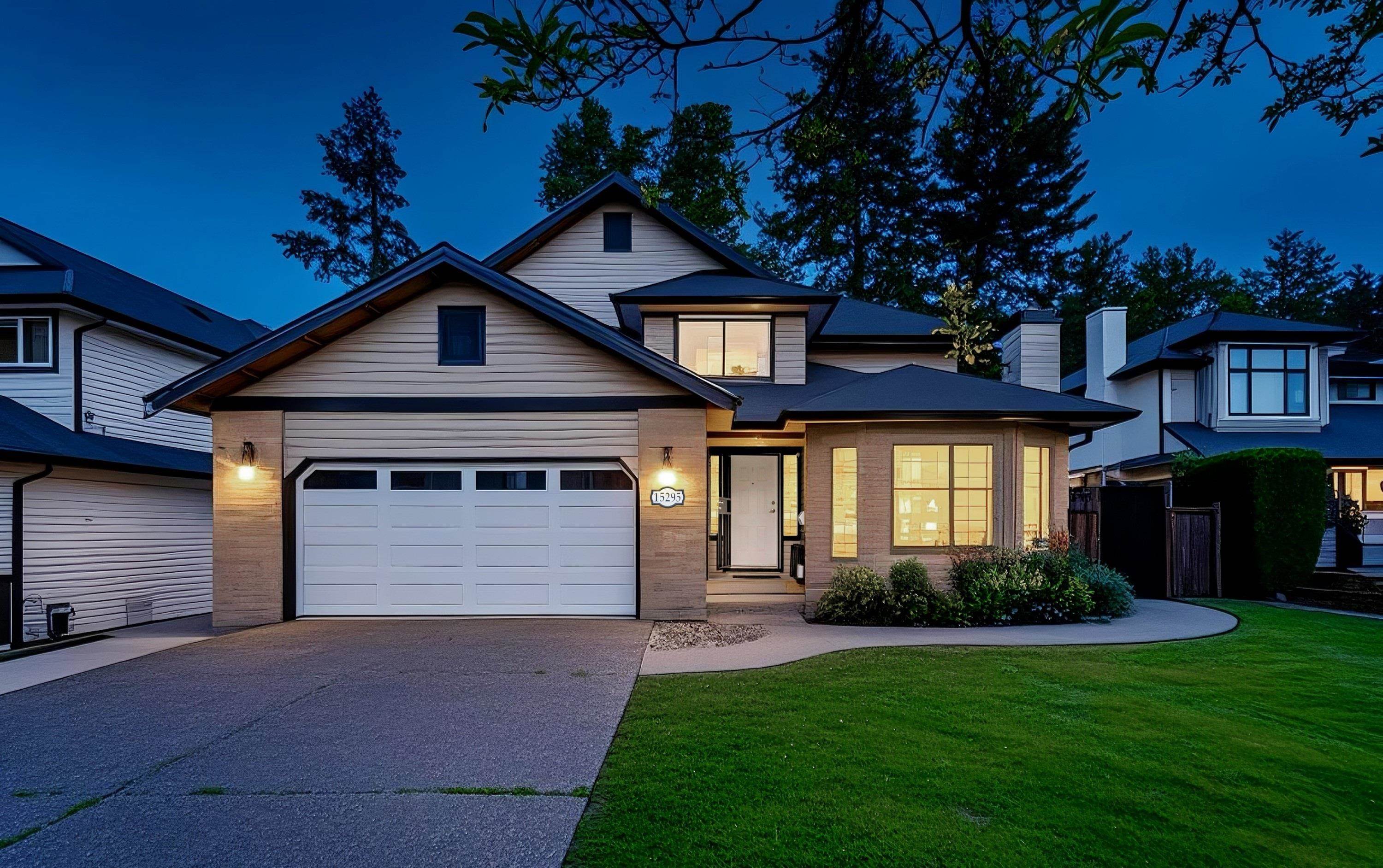 15295 111a Avenue, Surrey, BC, V3R 0G4