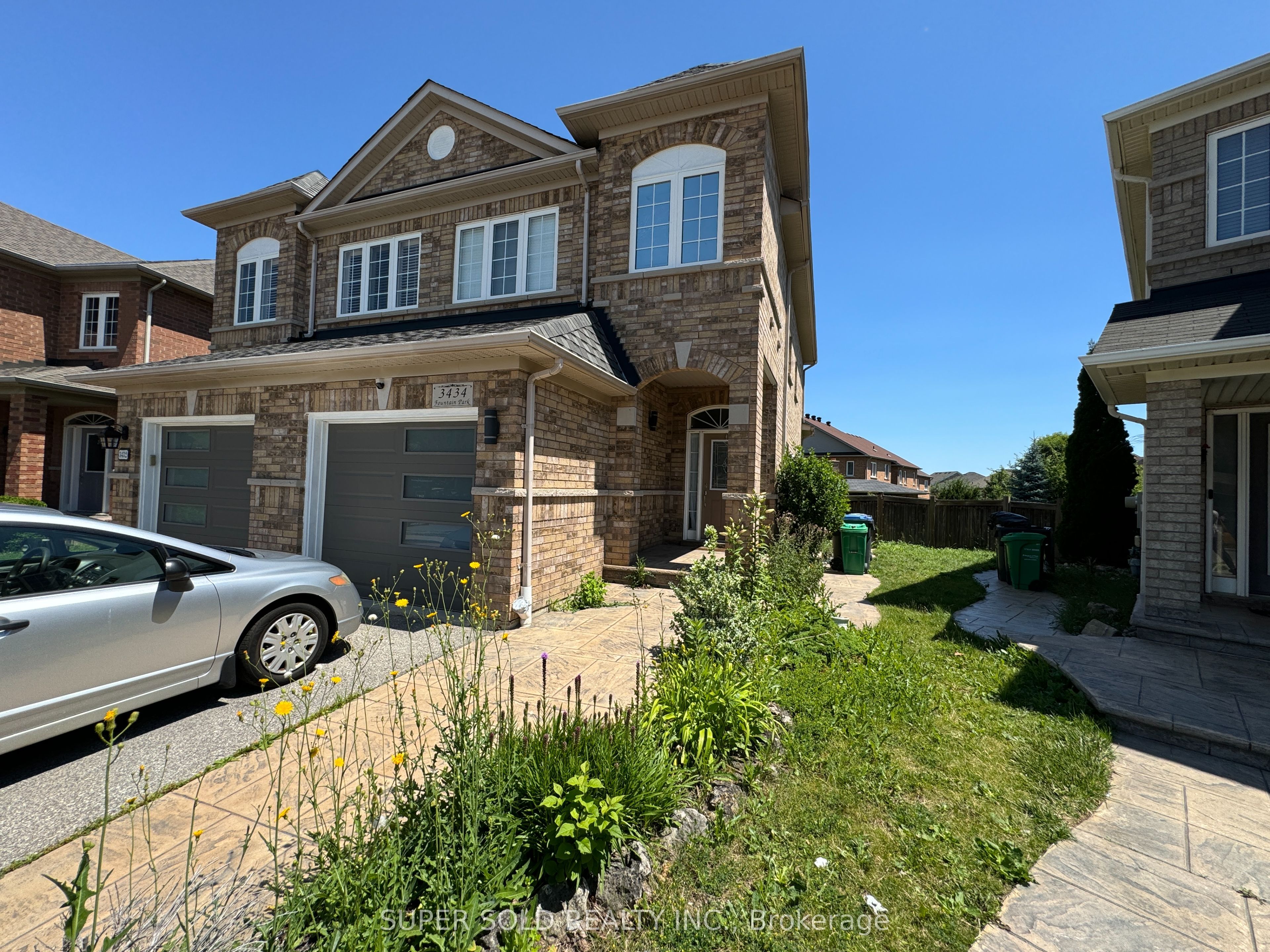 Basement-3434 Fountain Park Avenue, Mississauga, ON, L5M 7E3