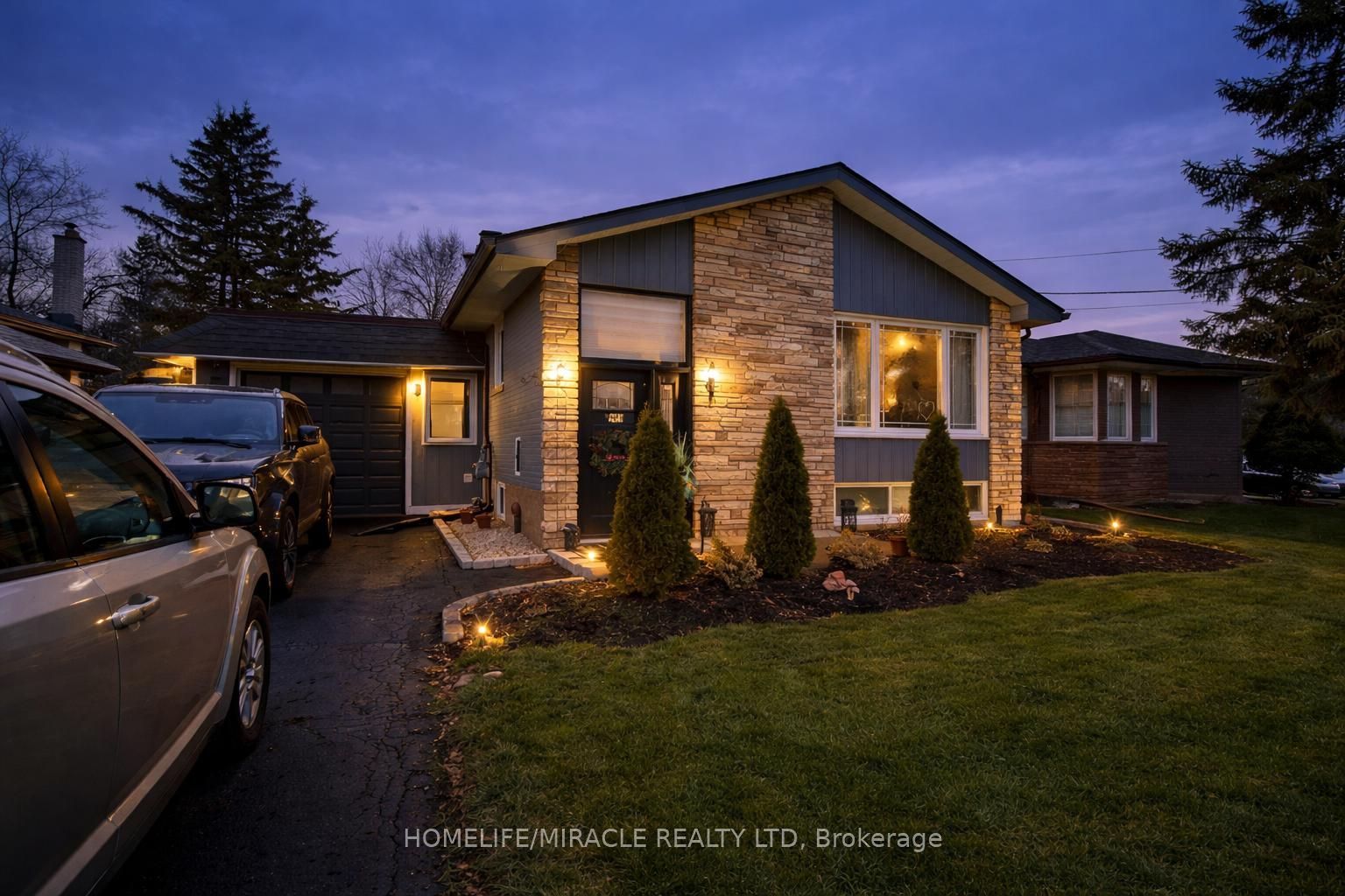 Additional image 2 of 403 Delrex Boulevard, Halton Hills, ON, L7G 4H8