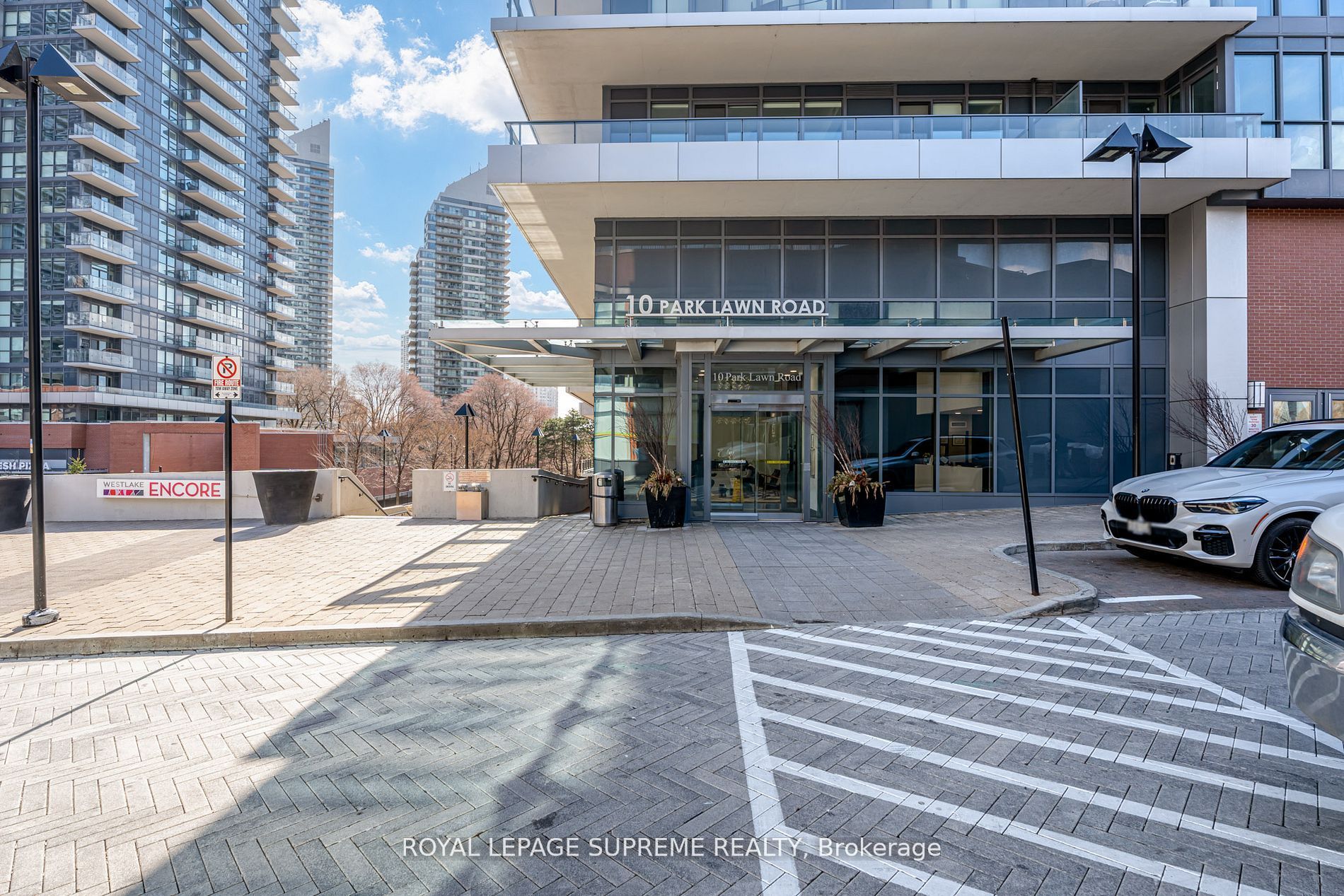 Additional image 2 of 2008-10 Park Lawn Road, Toronto, ON, M8V 0H9