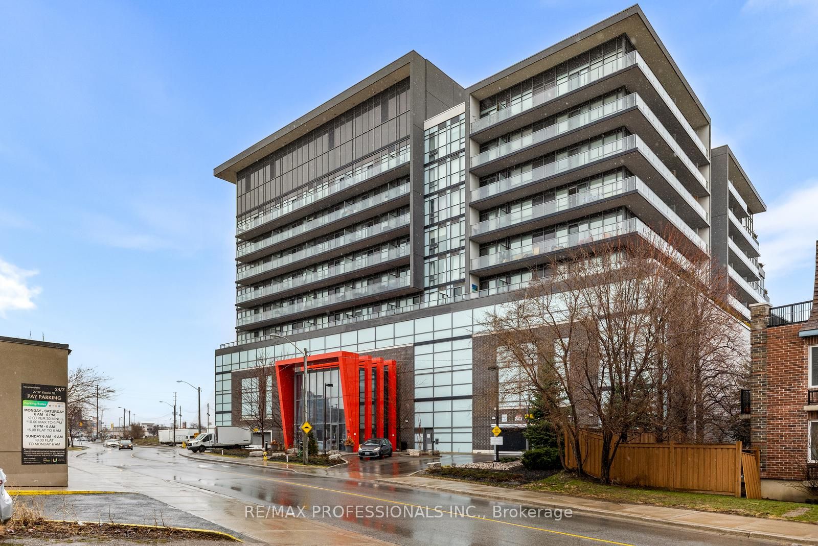 723-15 James Finlay Way, Toronto, ON, M3M 0B3