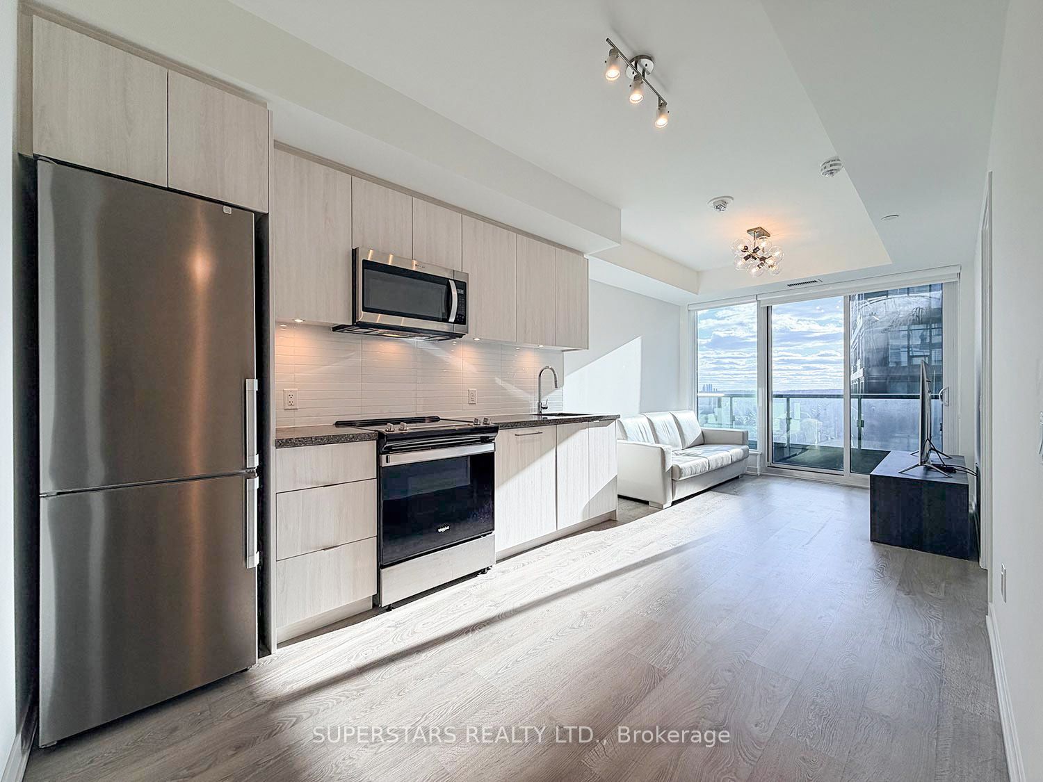 Additional image 4 of 1609E-8868 Yonge Street, Richmond Hill, ON, L4C 1Z8