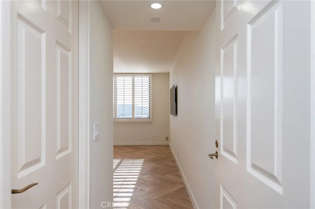Additional image 76 of 345 Pioneer Dr Unit 905, Glendale, CA 91203
