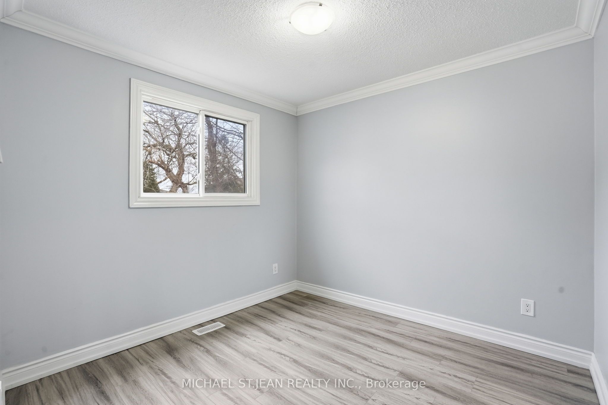 Additional image 6 of 125 Limeridge Road W, Hamilton, ON, L9C 3V3