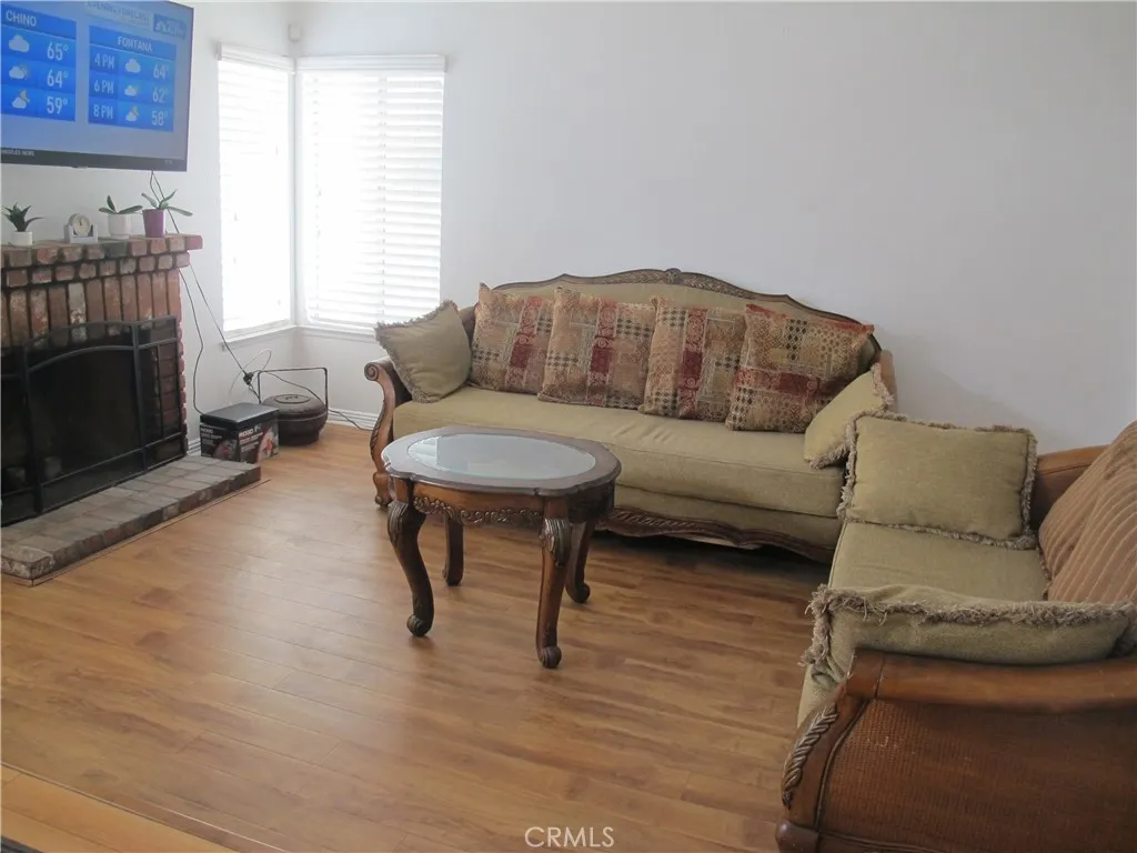 Additional image 6 of 668 N Quince Ave, Rialto, CA 92376