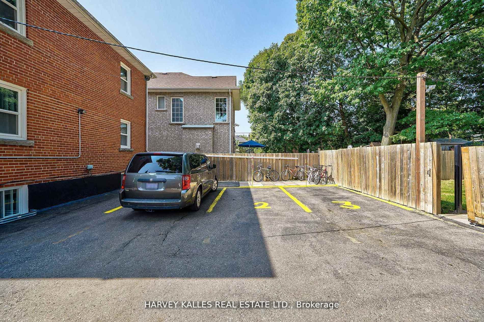 Additional image 4 of 40 Dominion Road, Toronto, ON, M8W 1J7