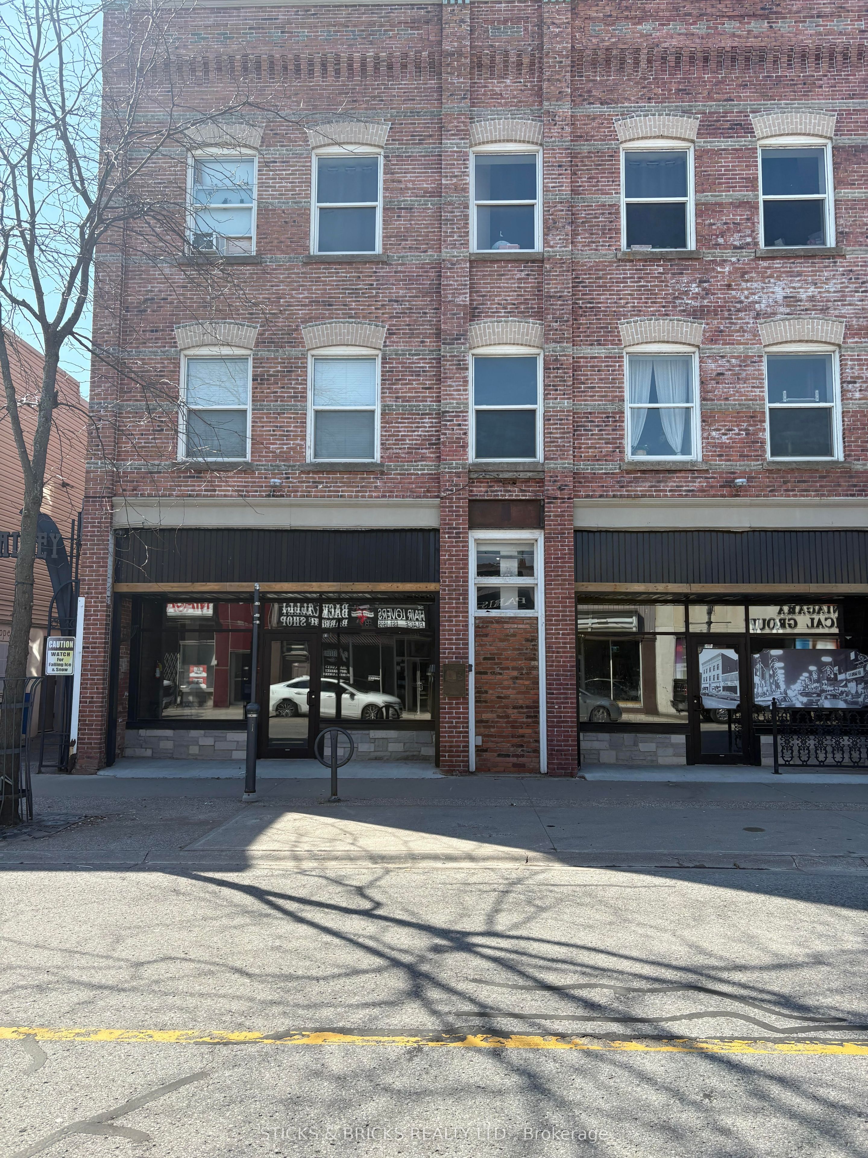 Additional image 2 of 4410 Queen Street, Niagara Falls, ON, L2E 2L3