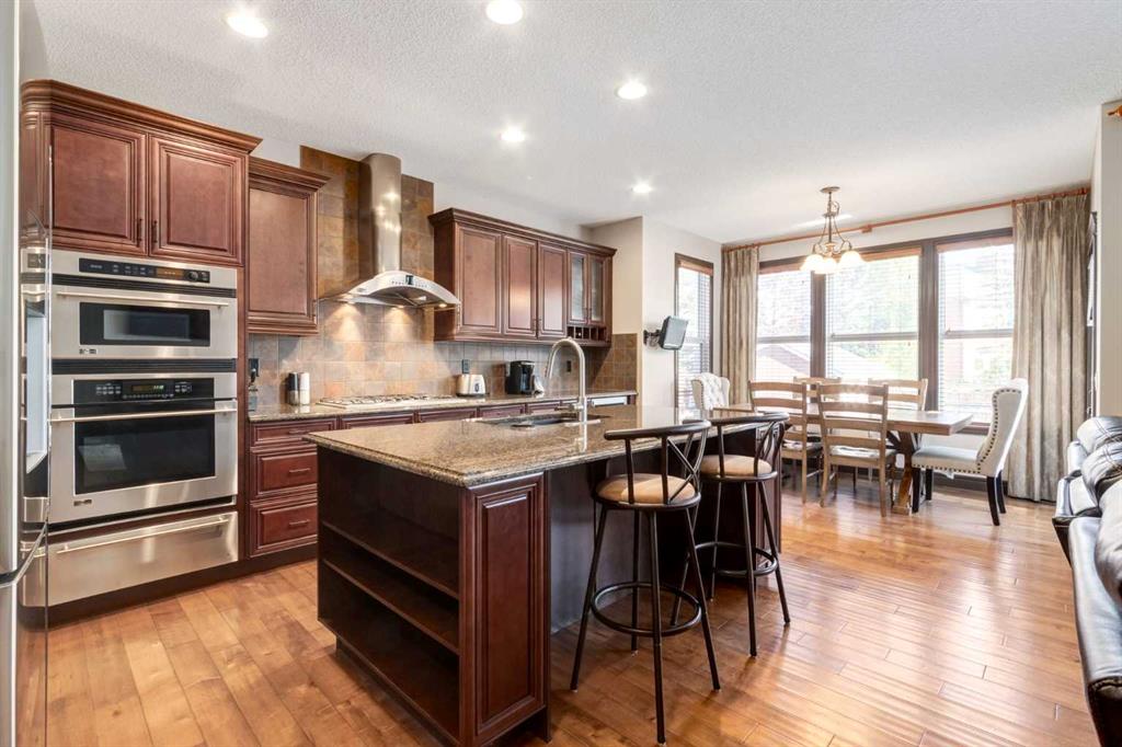 Additional image 6 of 12 Mahogany Heath SE, Calgary, AB, T3M0R5