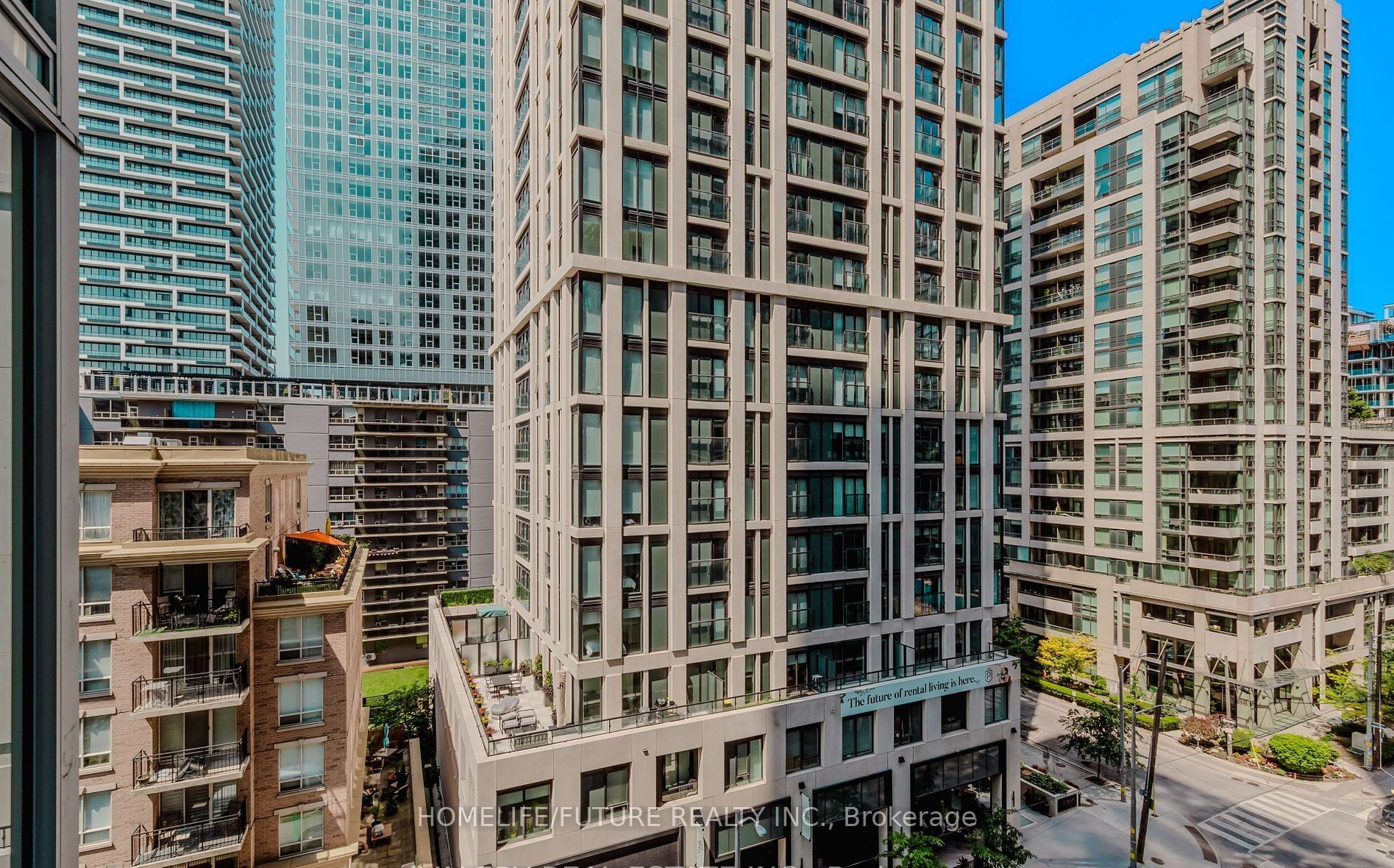 2410-195 Redpath Avenue, Toronto, ON, M4P 0E4