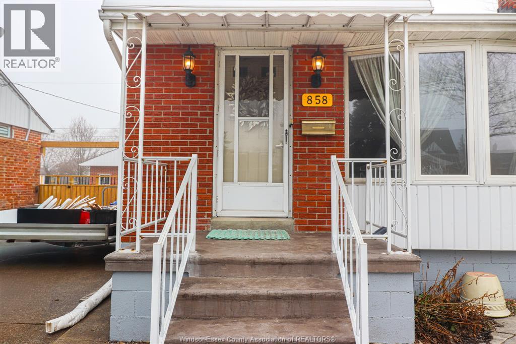 Additional image 5 of 858 Laporte , Windsor, ON, N8S3R4