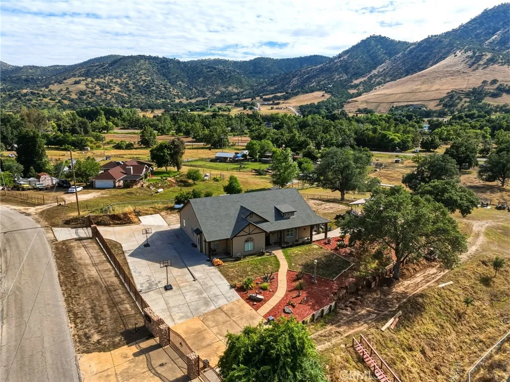 Additional image 37 of 7197 Perlman Dr, Sanger, CA 93657
