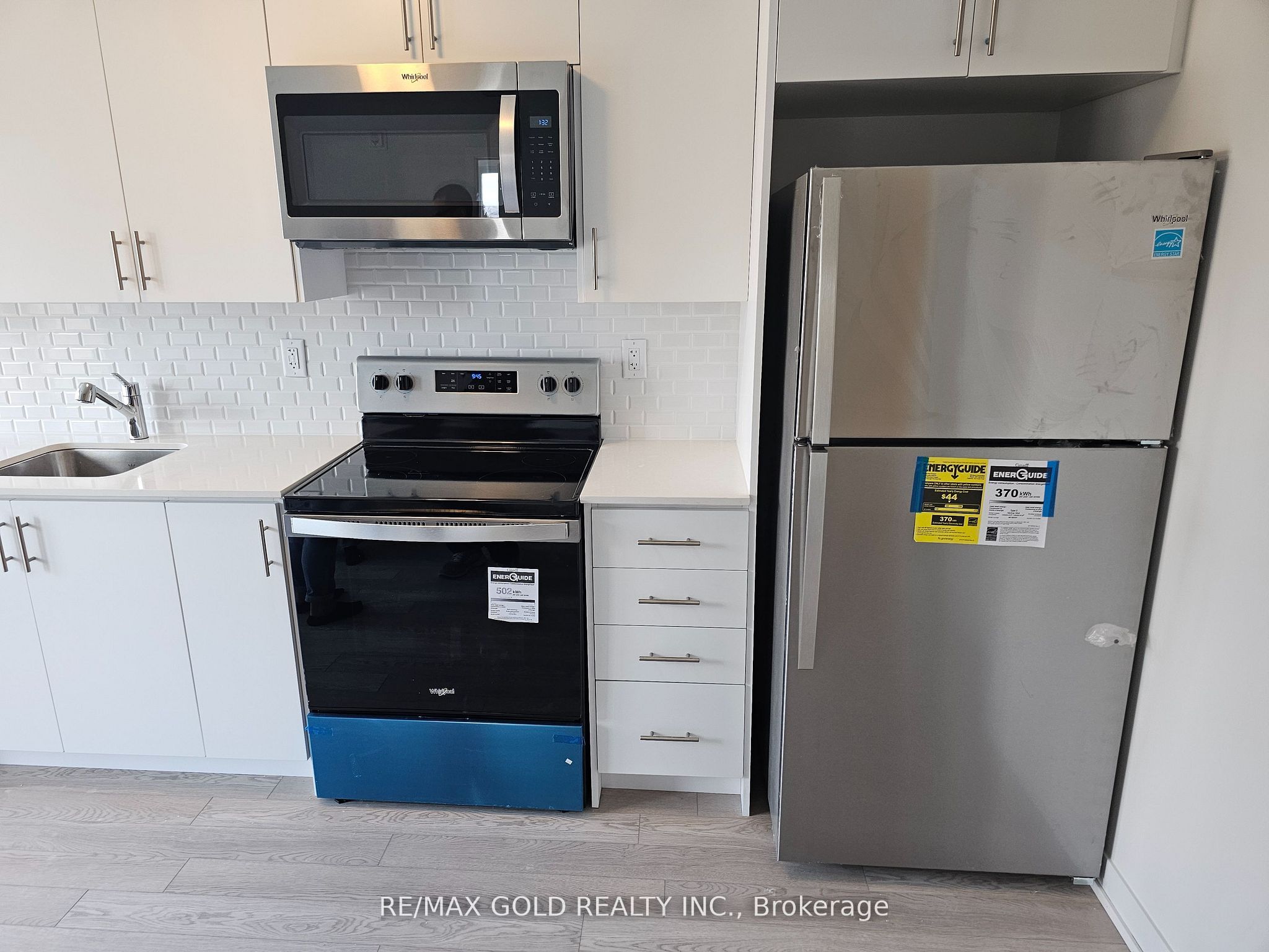 Additional image 3 of 411-3401 Ridgeway Drive, Mississauga, ON, L5L 0B9