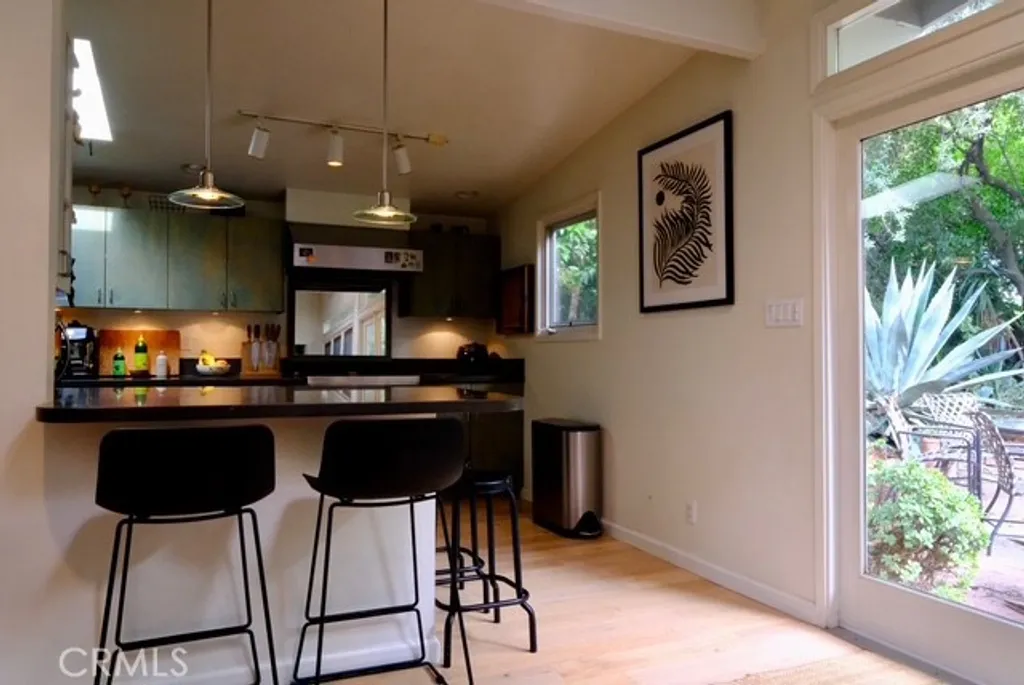 Additional image 8 of 626 W 9th St, Claremont, CA 91711