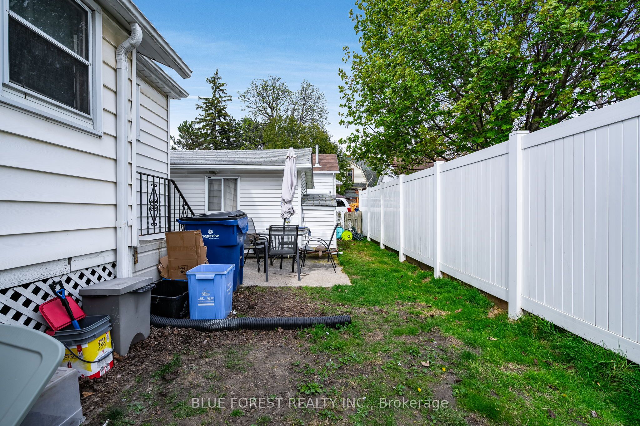 30 Park Avenue E, Chatham-kent, ON, N7M 3V5 photo 3
