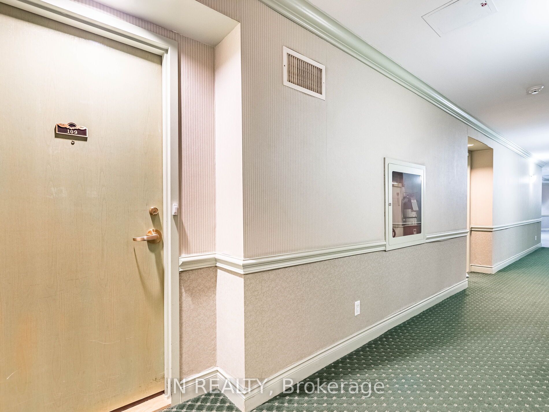 Additional image 5 of 109-10 Dayspring Circle, Brampton, ON, L6P 1B9