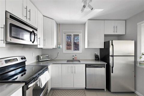 Additional image 8 of 401-1525 Hillside Avenue, Victoria, BC, V8T 2C1