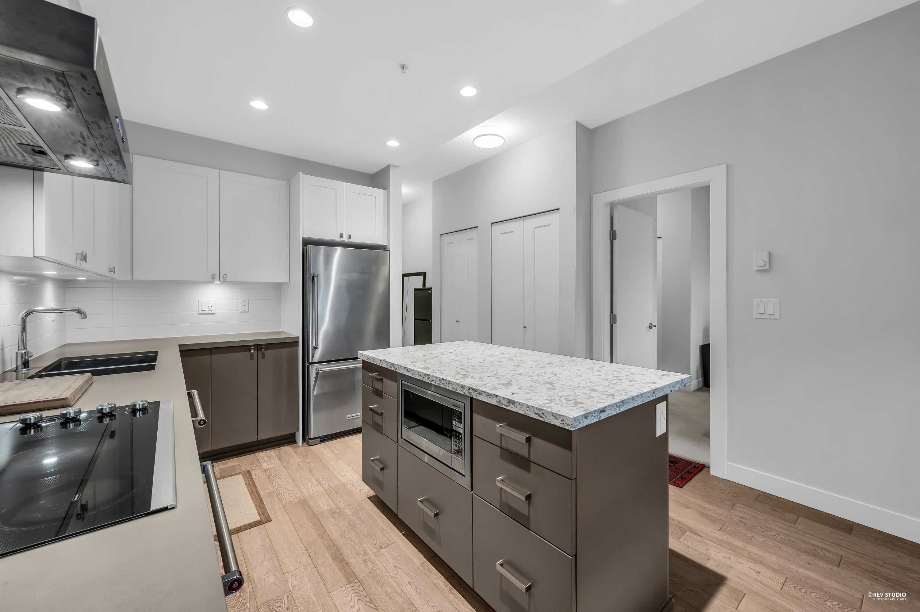 Additional image 6 of 512-3399 Noel Drive, Burnaby, BC, V3J 0G8