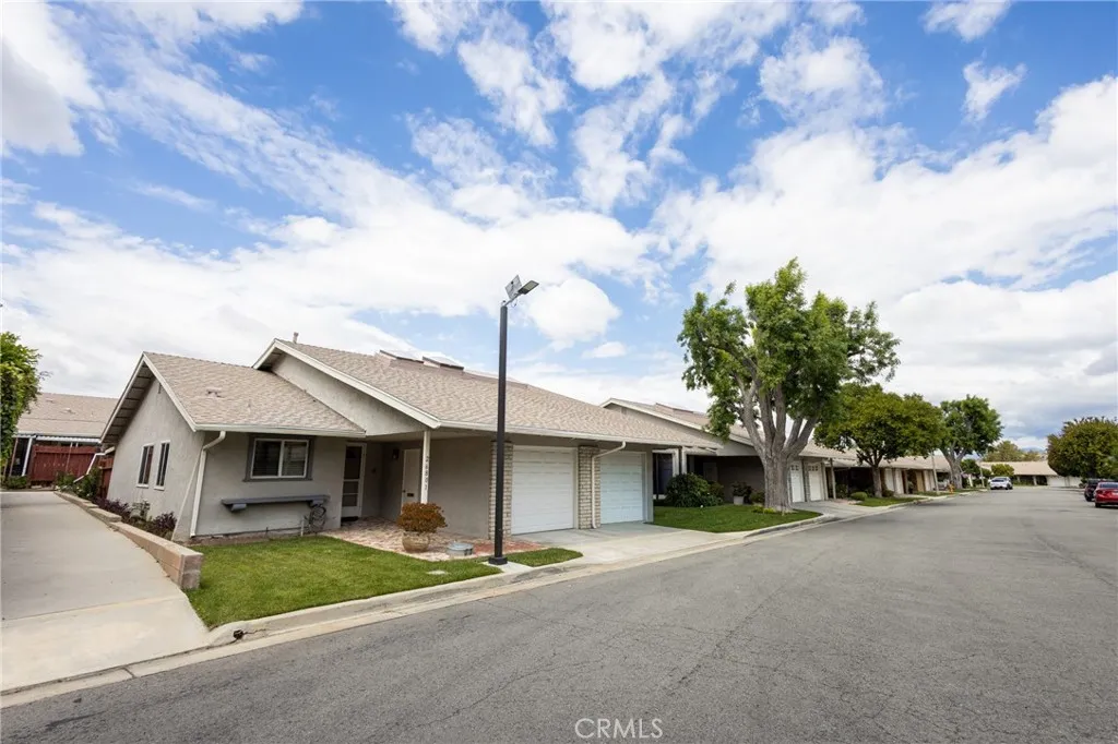 Additional image 43 of 26801 Circle Of The Oaks, Newhall, CA 91321