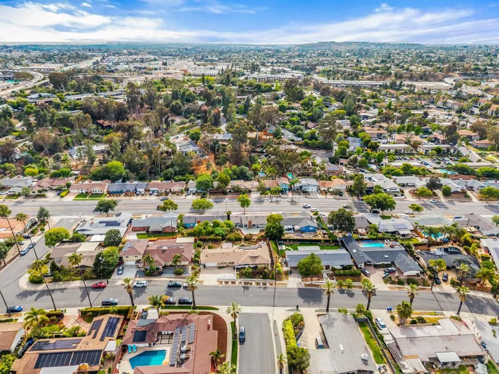 5760 Urban Drive, La Mesa, CA 91942