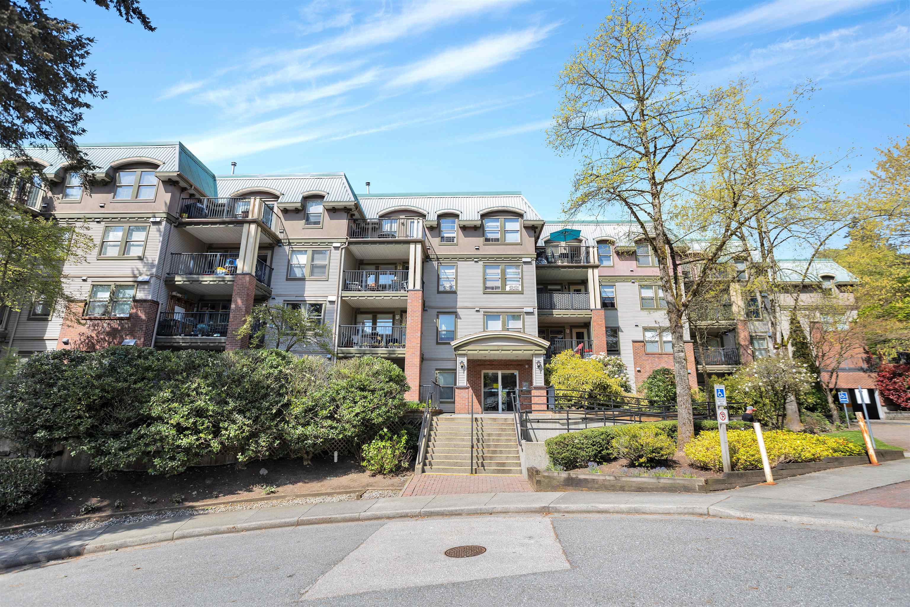 417-1591 Booth Avenue, Coquitlam, BC, V3K 1B7